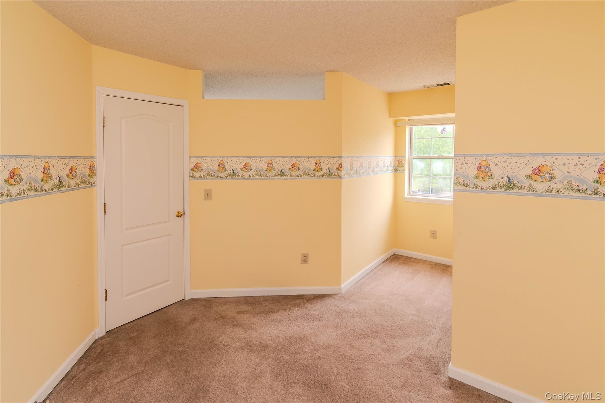 255 Crestwood Court Property Photo 20