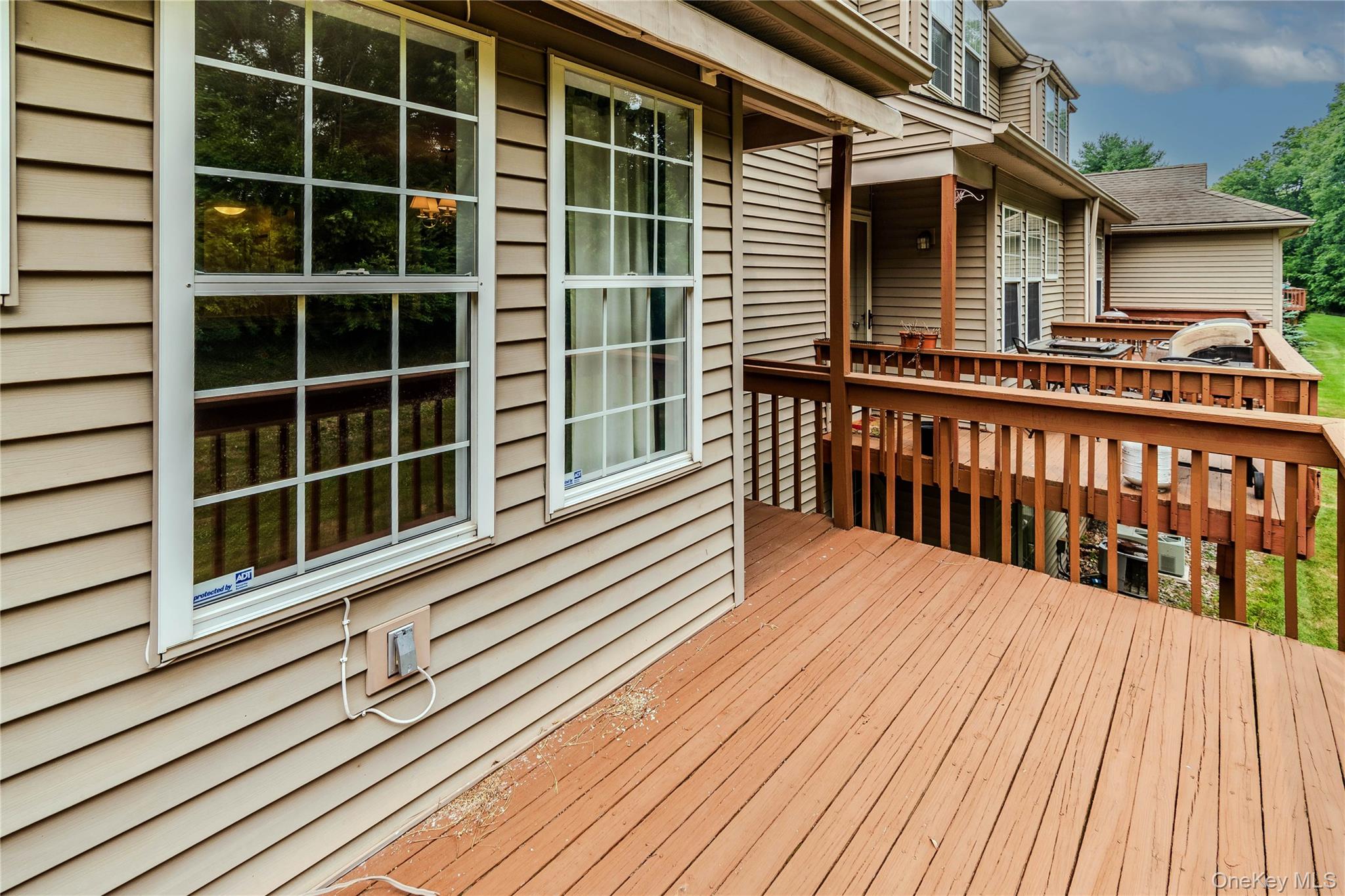 255 Crestwood Court Property Photo 29