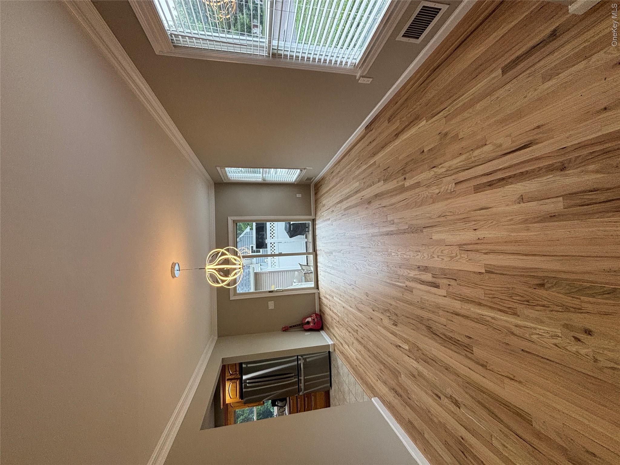 38 Hallock Avenue Property Photo 12