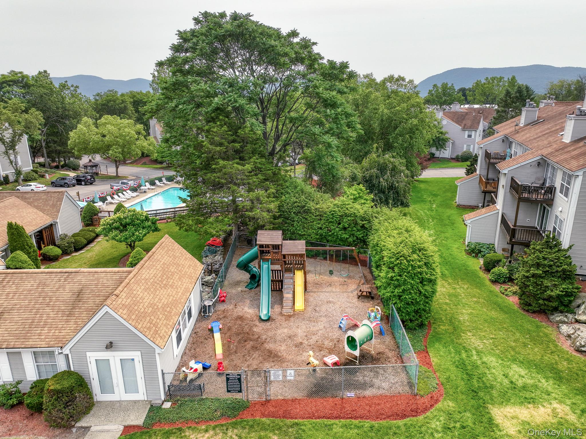 1130 Washington Green Property Photo 28