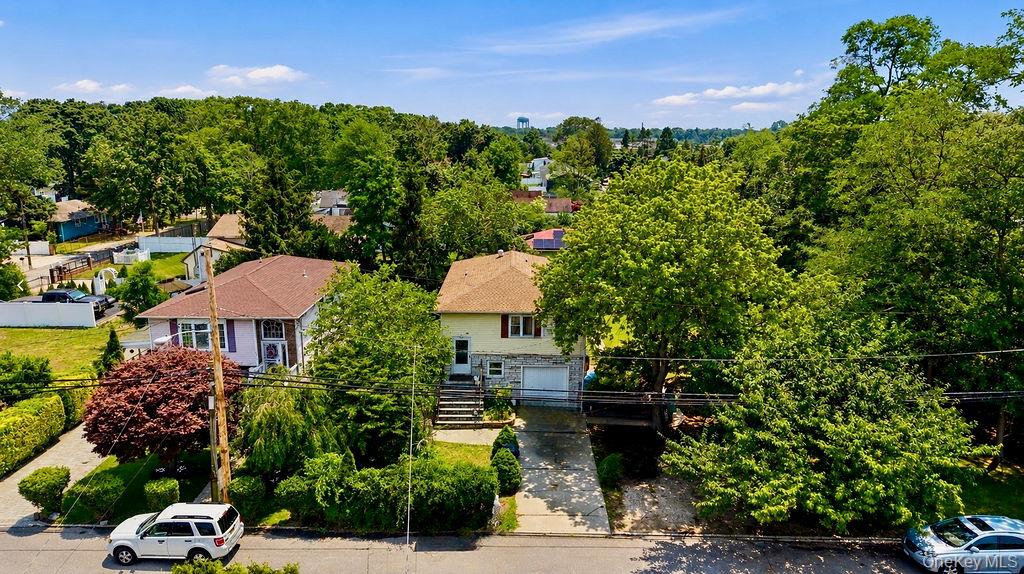 218 Montana Avenue Property Photo 3