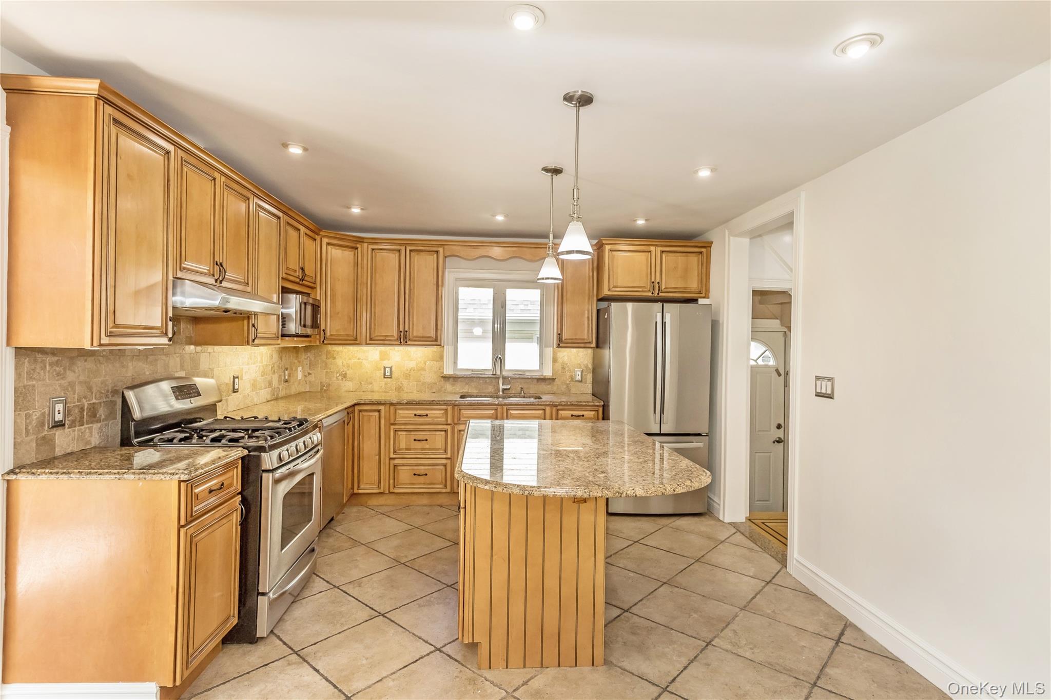 104 Sheridan Avenue Property Photo 12