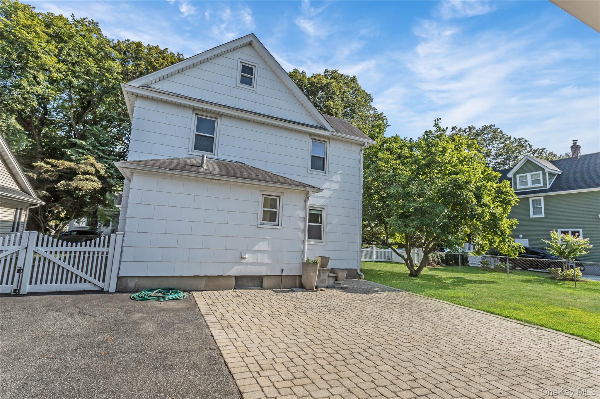 104 Sheridan Avenue Property Photo 28