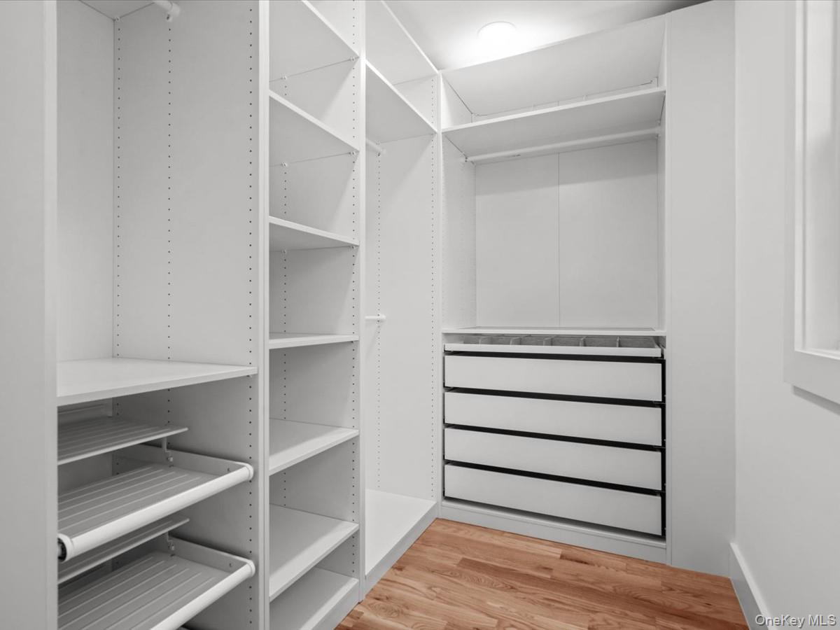 8 Brixton Road Property Photo 38
