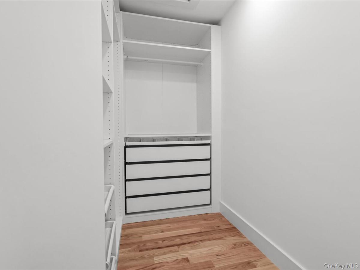 8 Brixton Road Property Photo 39