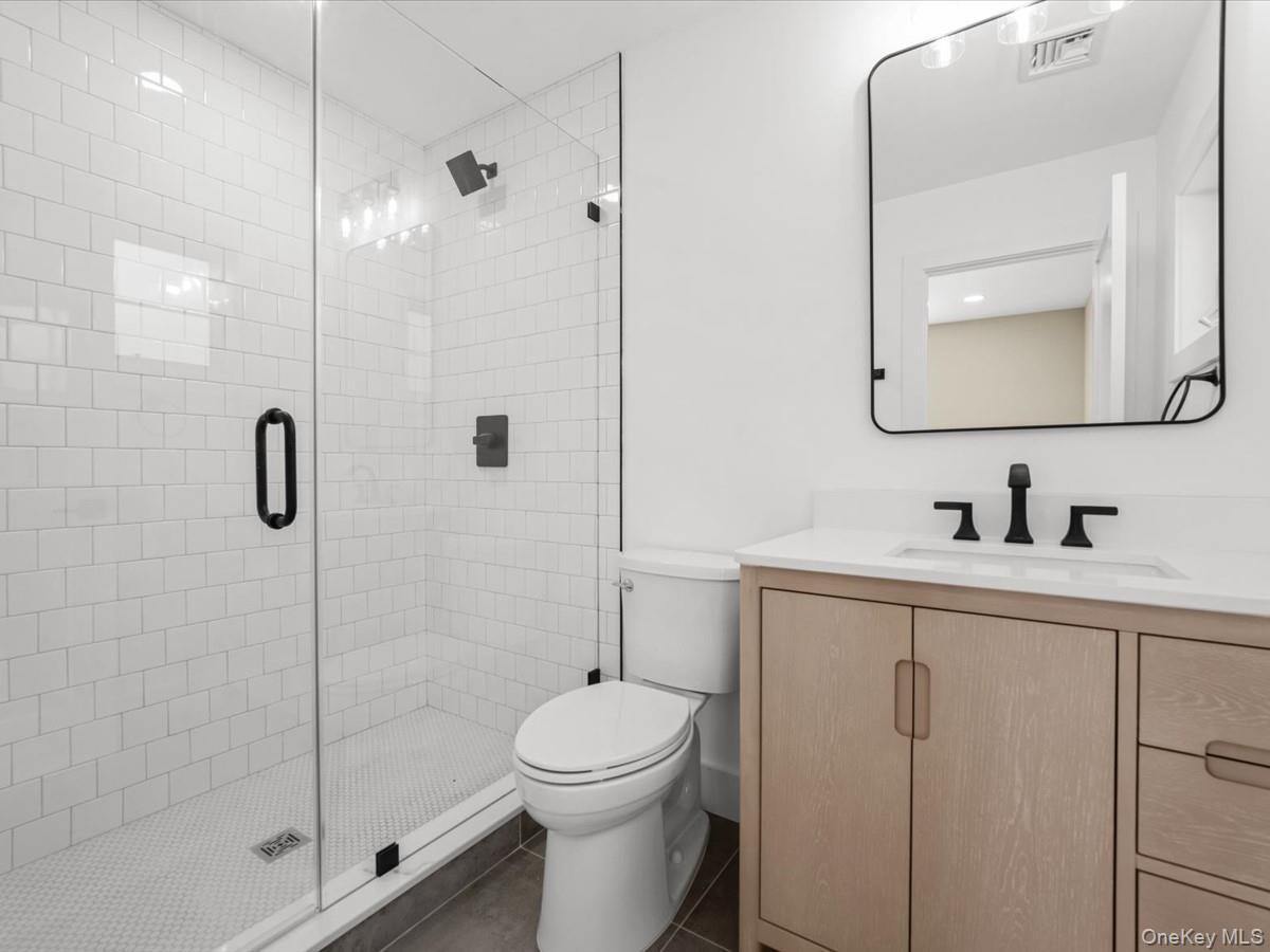8 Brixton Road Property Photo 42