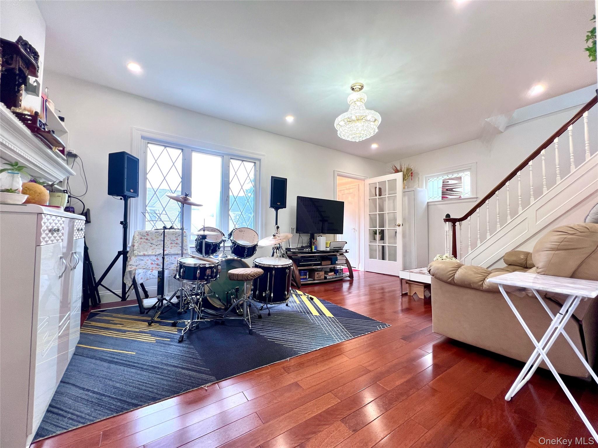 1531 145th Place Property Photo 6