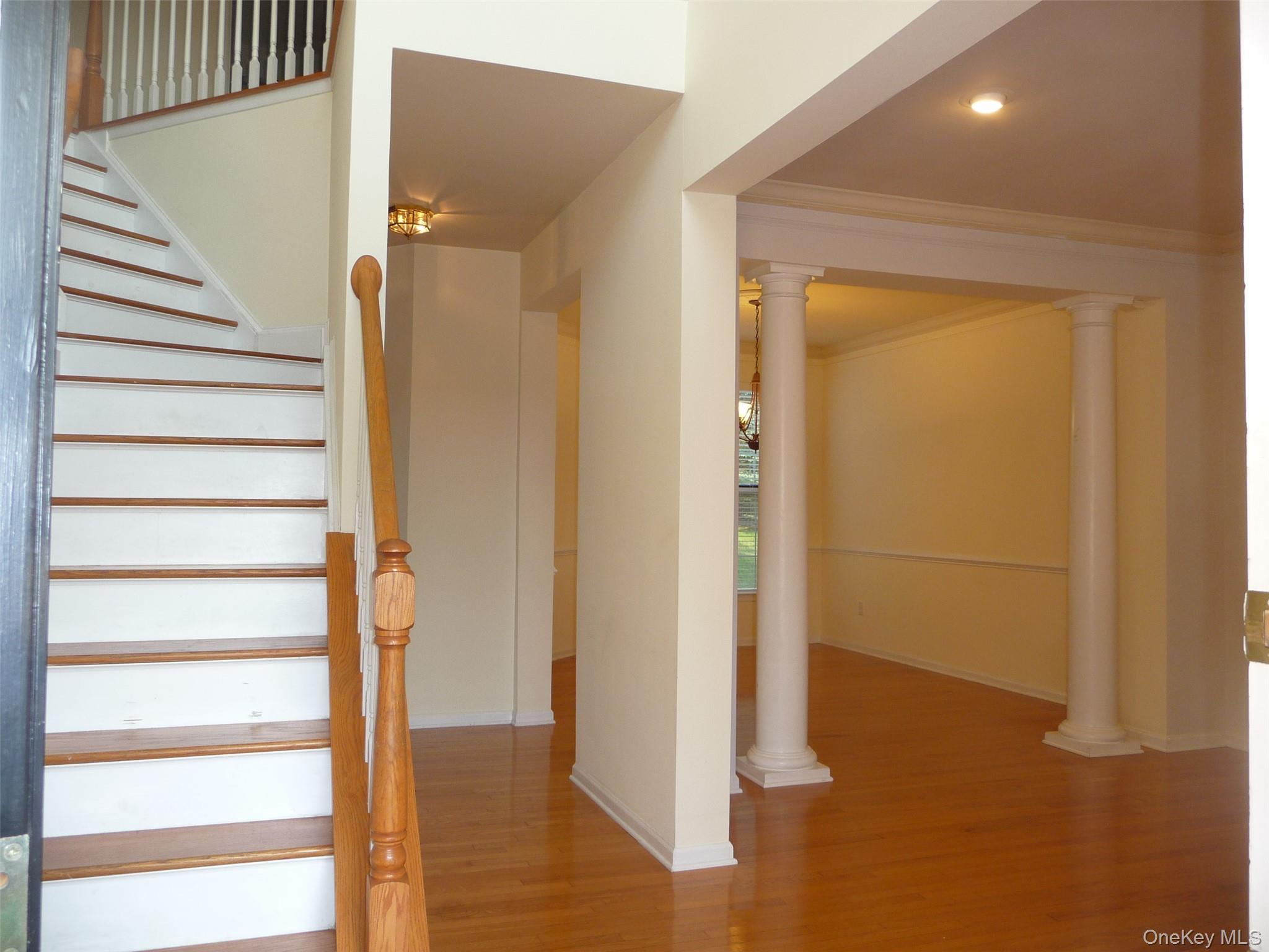220 Roosevelt Drive Property Photo 2