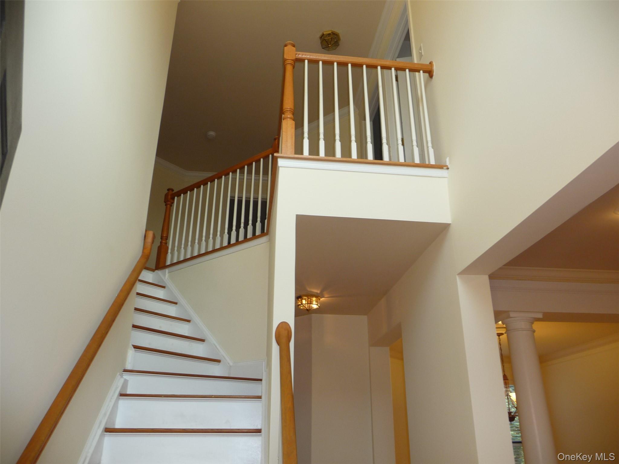220 Roosevelt Drive Property Photo 3