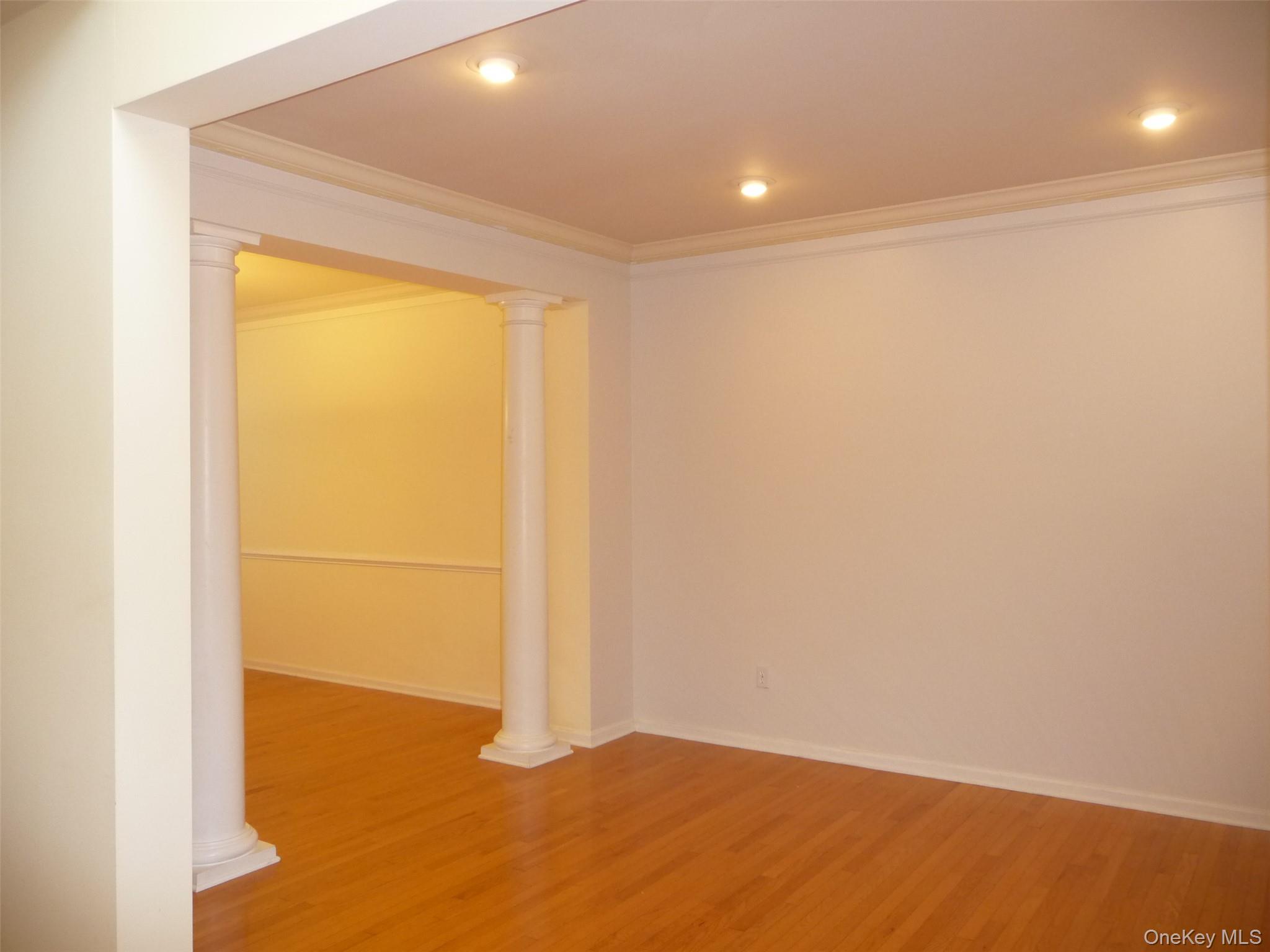 220 Roosevelt Drive Property Photo 6