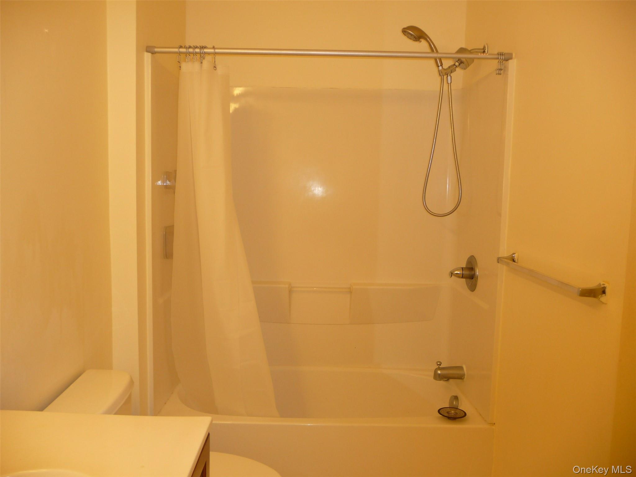 220 Roosevelt Drive Property Photo 27