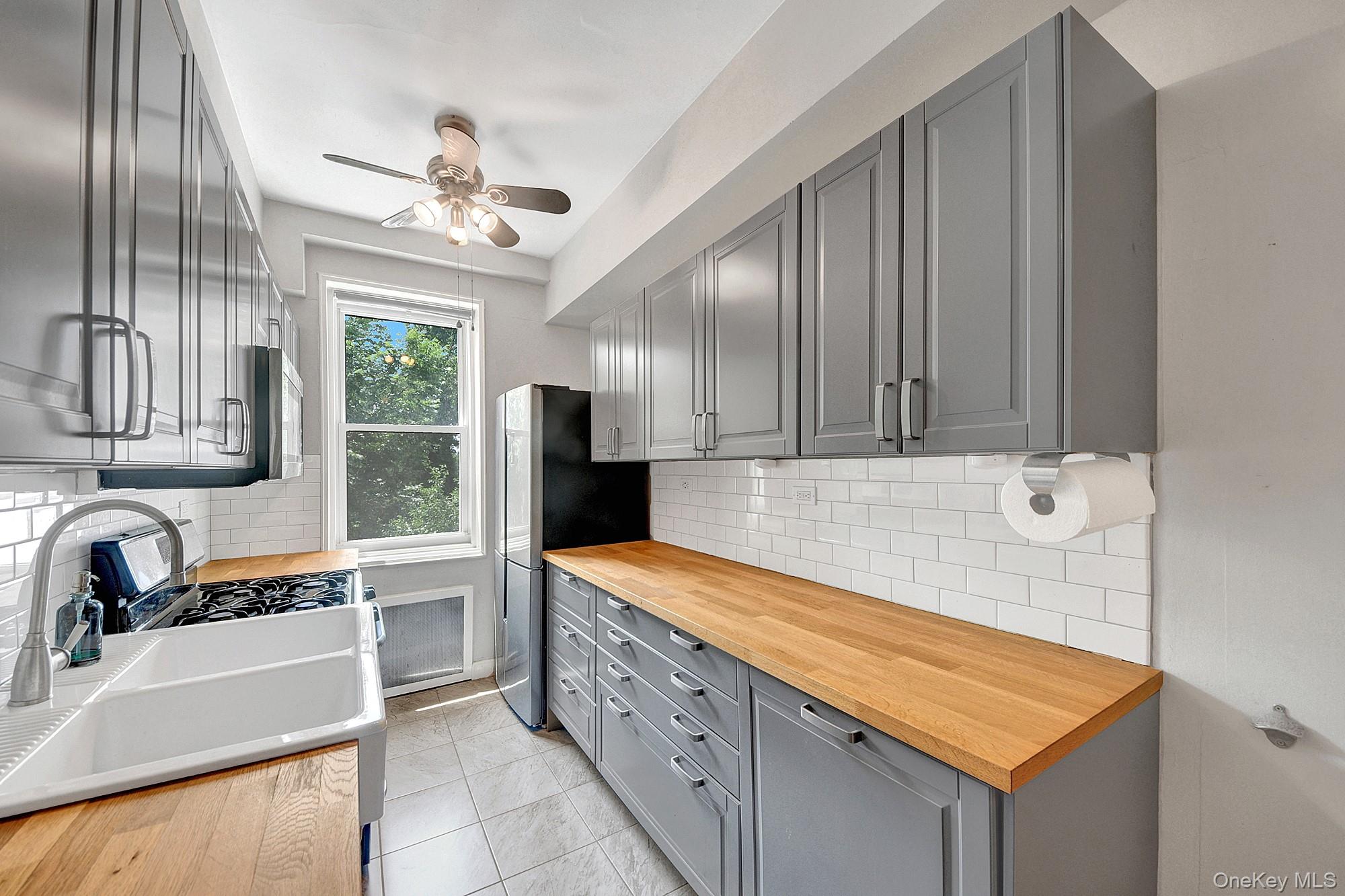 2465 Palisade Avenue 1j Property Photo 14
