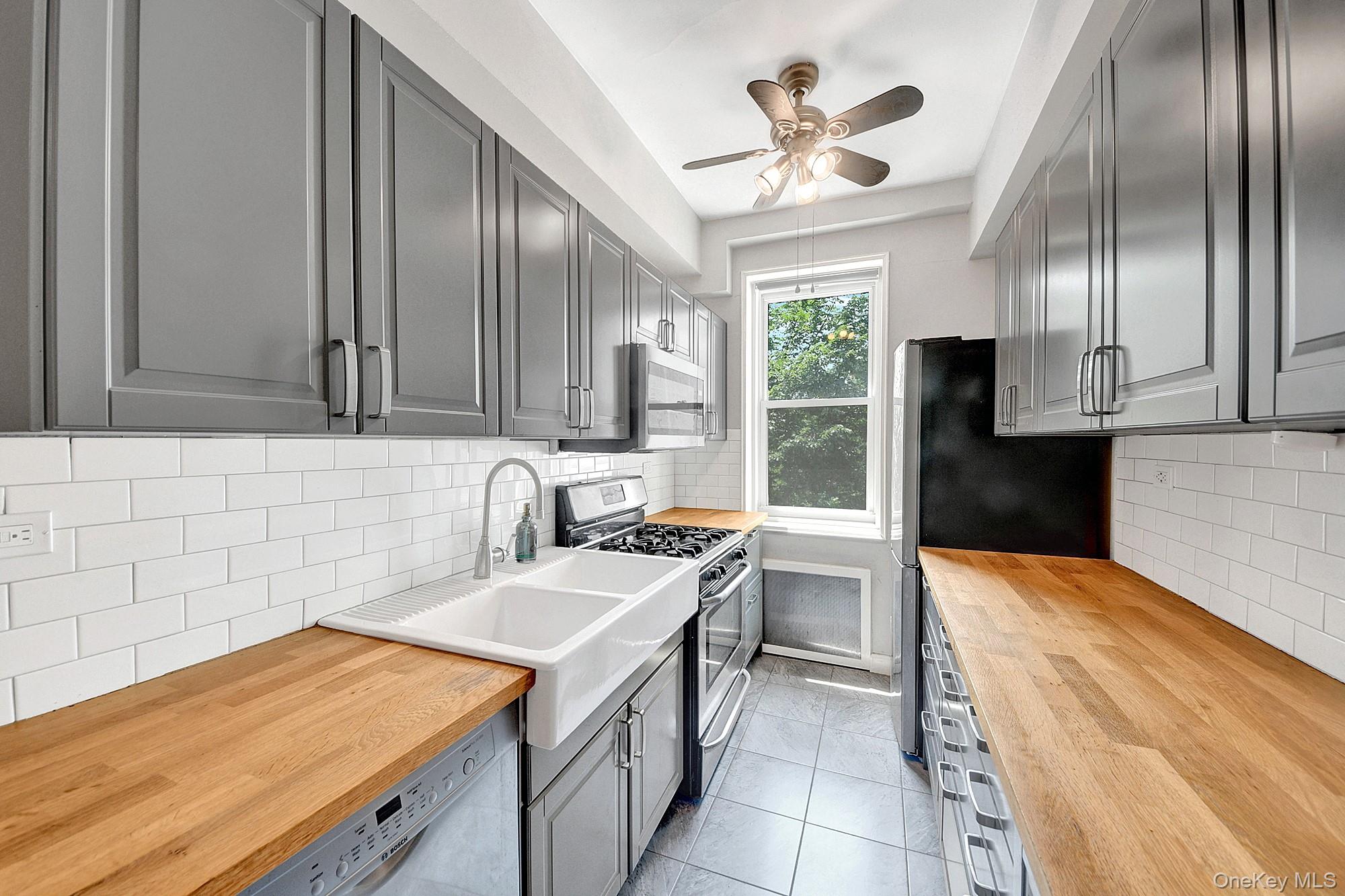 2465 Palisade Avenue 1j Property Photo 15
