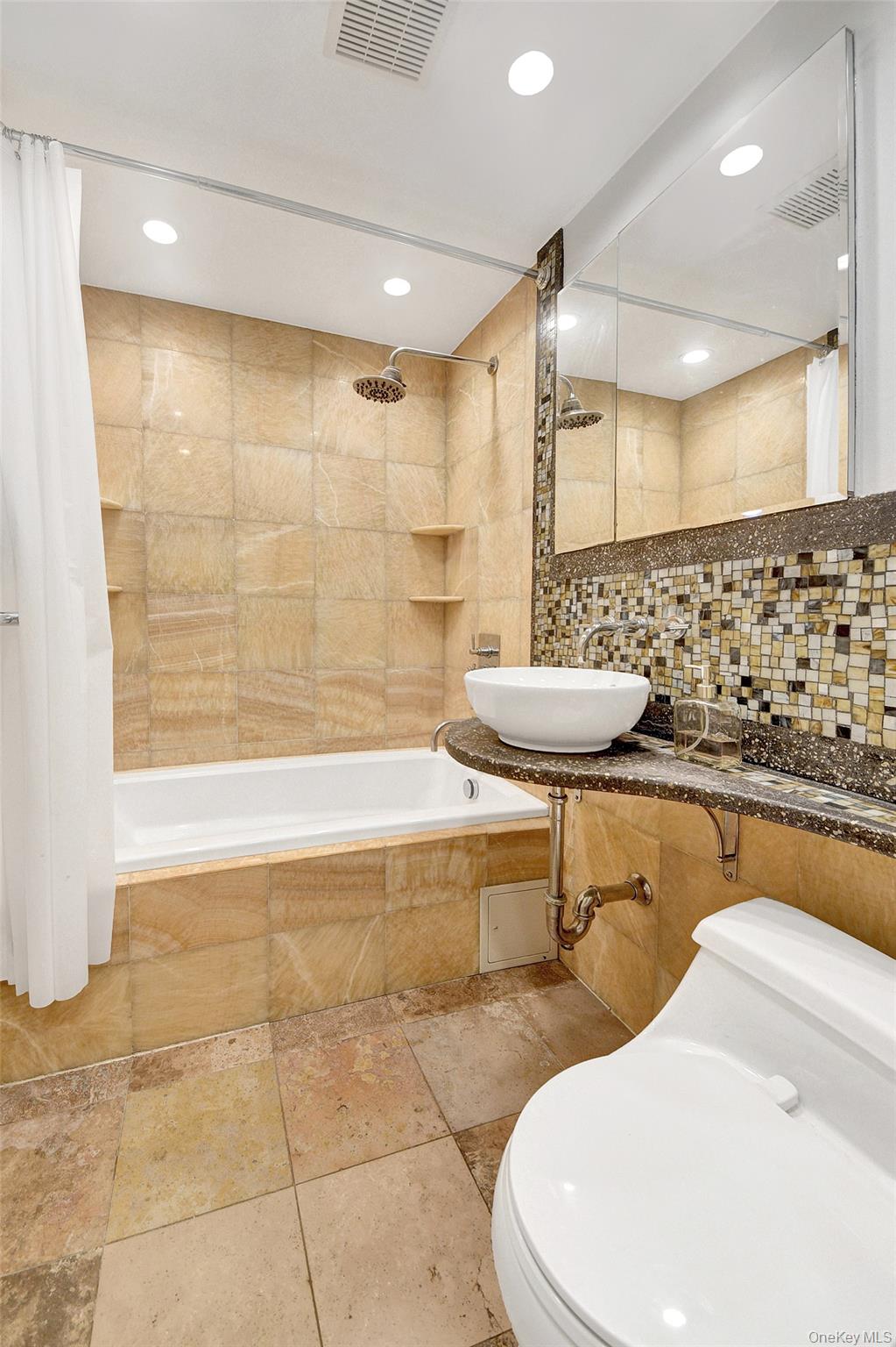 2465 Palisade Avenue 1j Property Photo 22