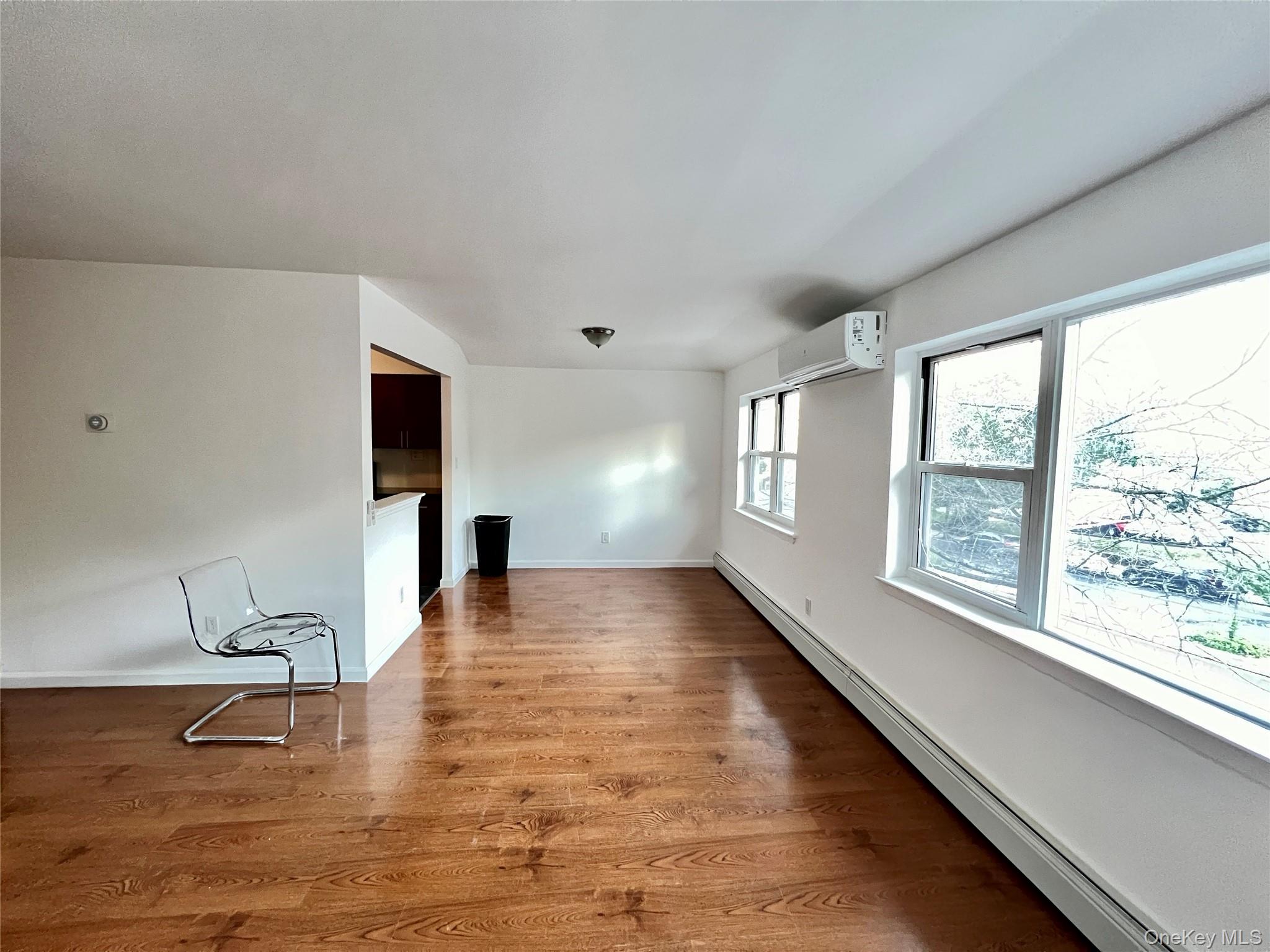 6915 Little Neck Parkway Property Photo 10