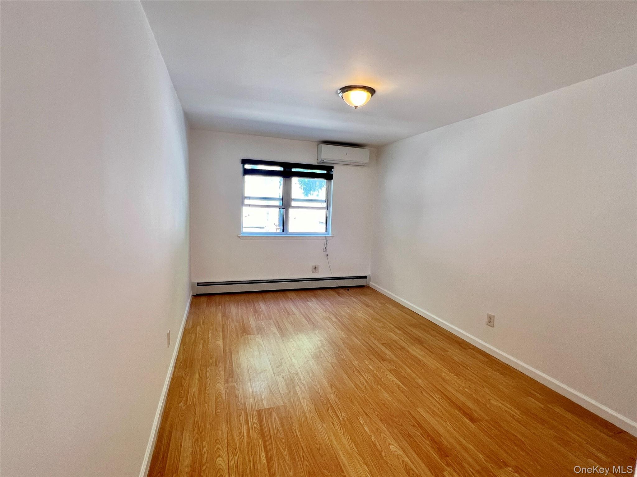 6915 Little Neck Parkway Property Photo 29