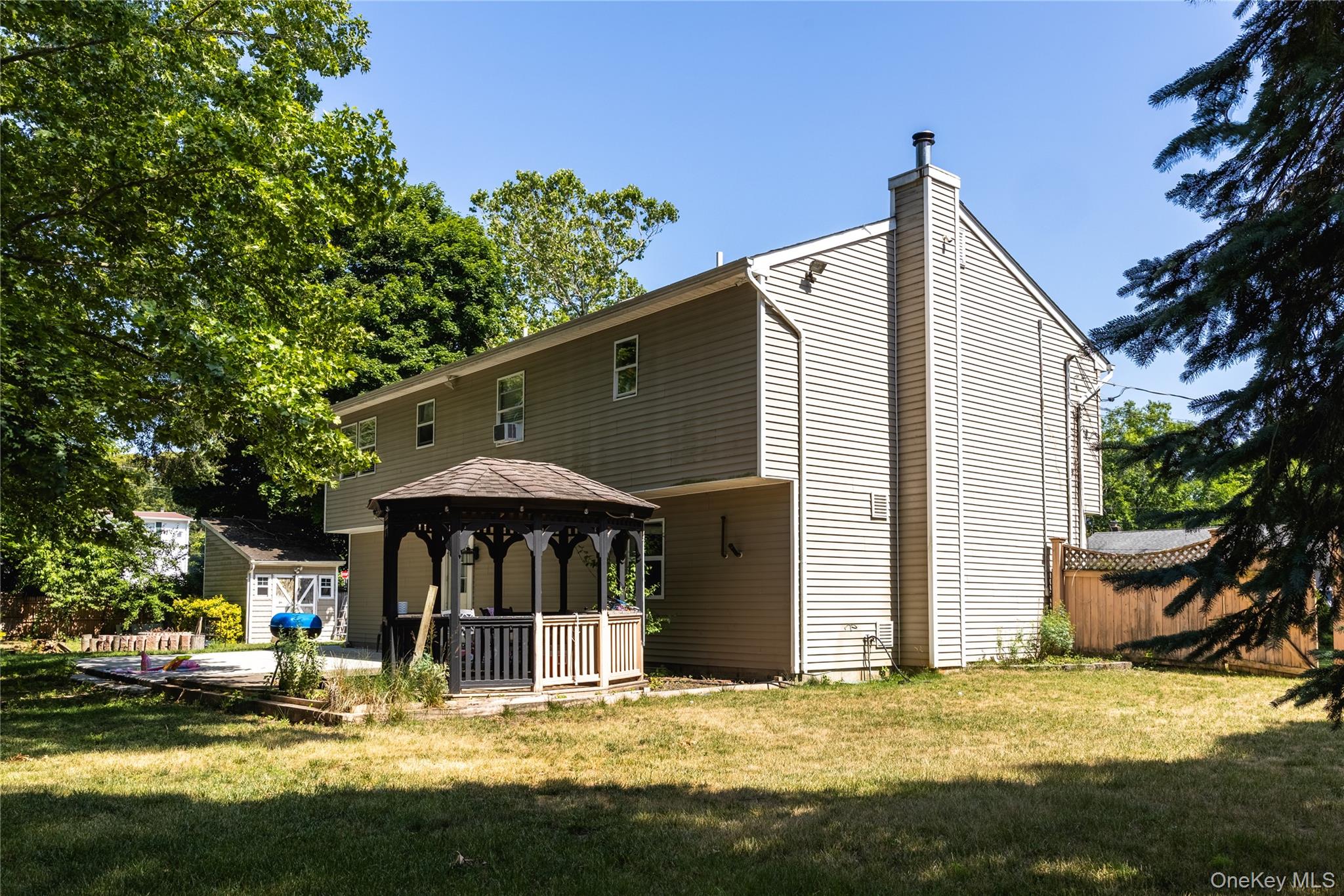 5 2nd Street Property Photo 5