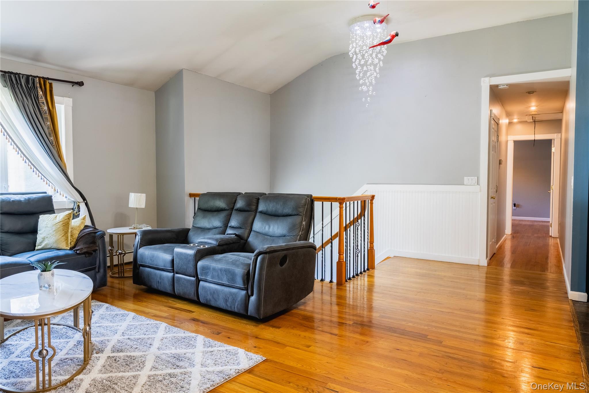 5 2nd Street Property Photo 9