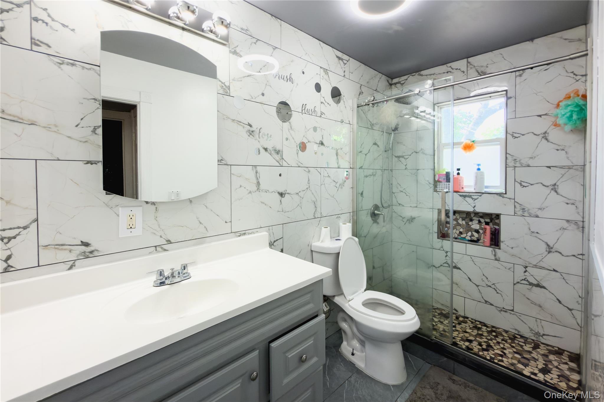5 2nd Street Property Photo 23