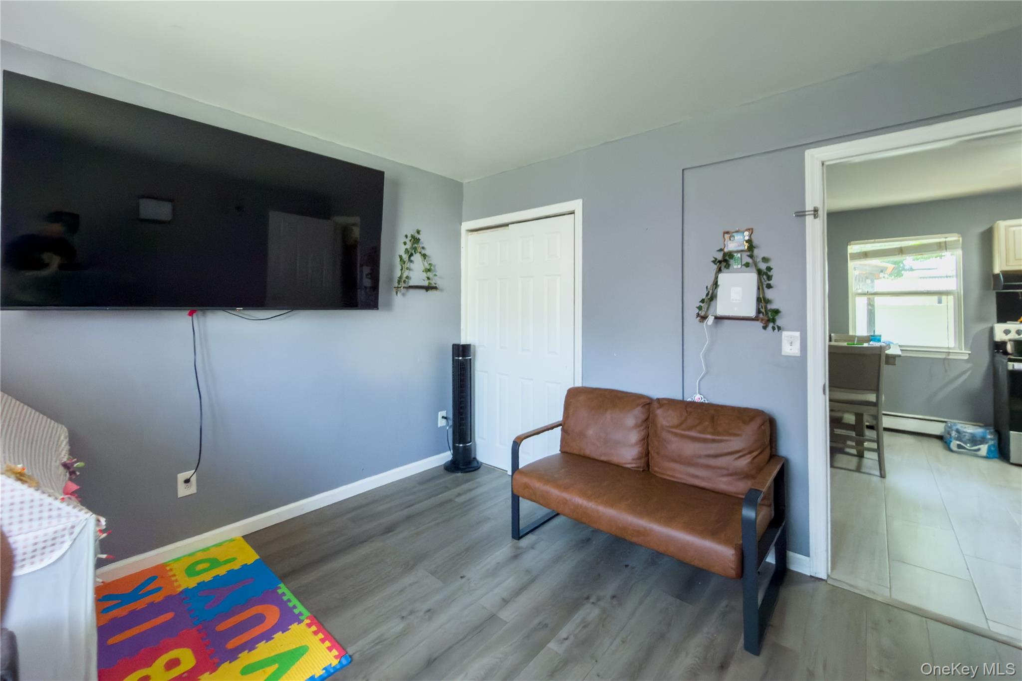 5 2nd Street Property Photo 30