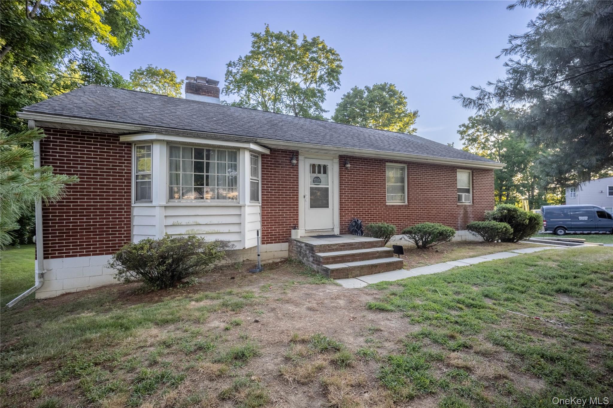1561-1565 Route 376 Property Photo 1