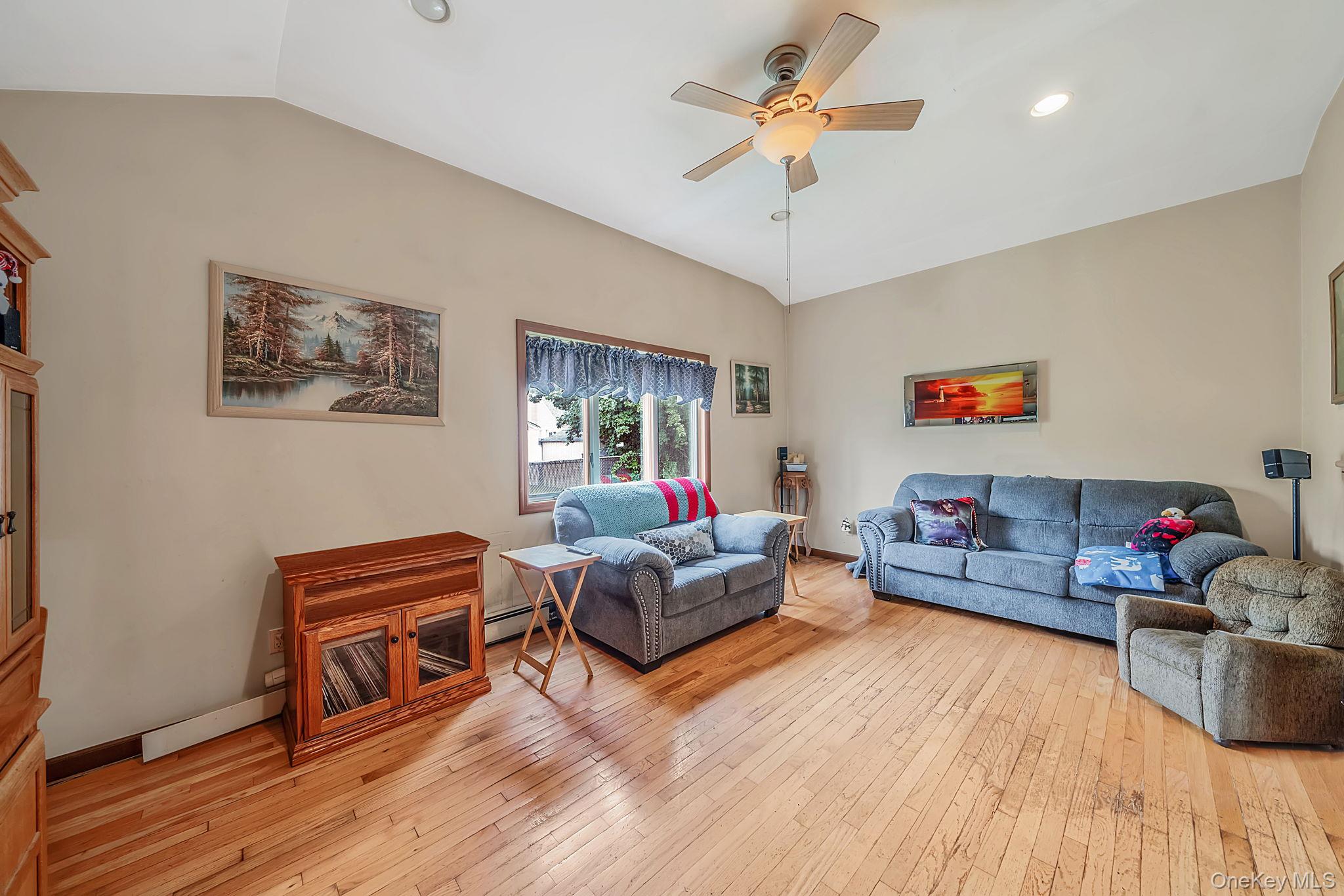 1231 10th Street Property Photo 5