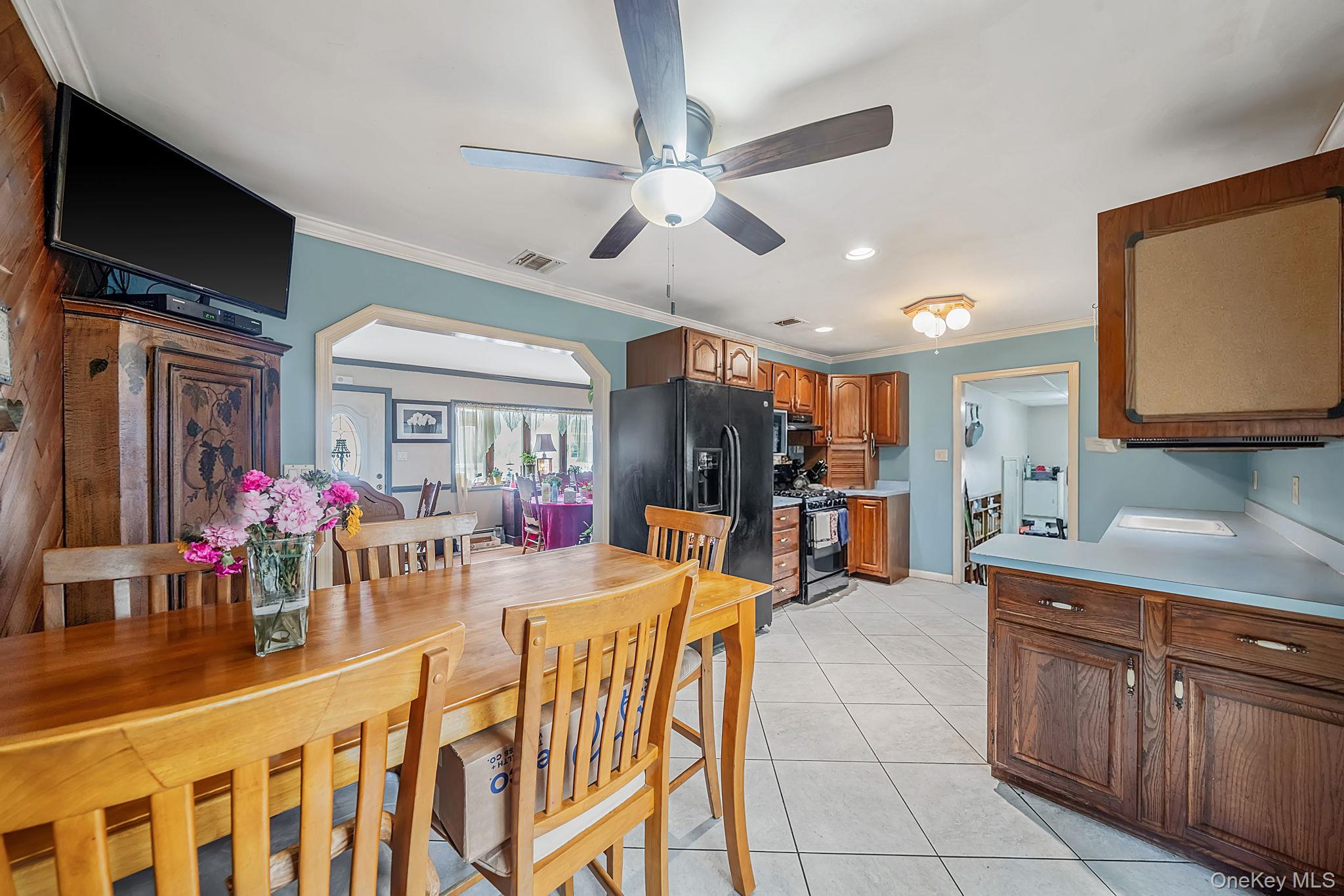 1231 10th Street Property Photo 7