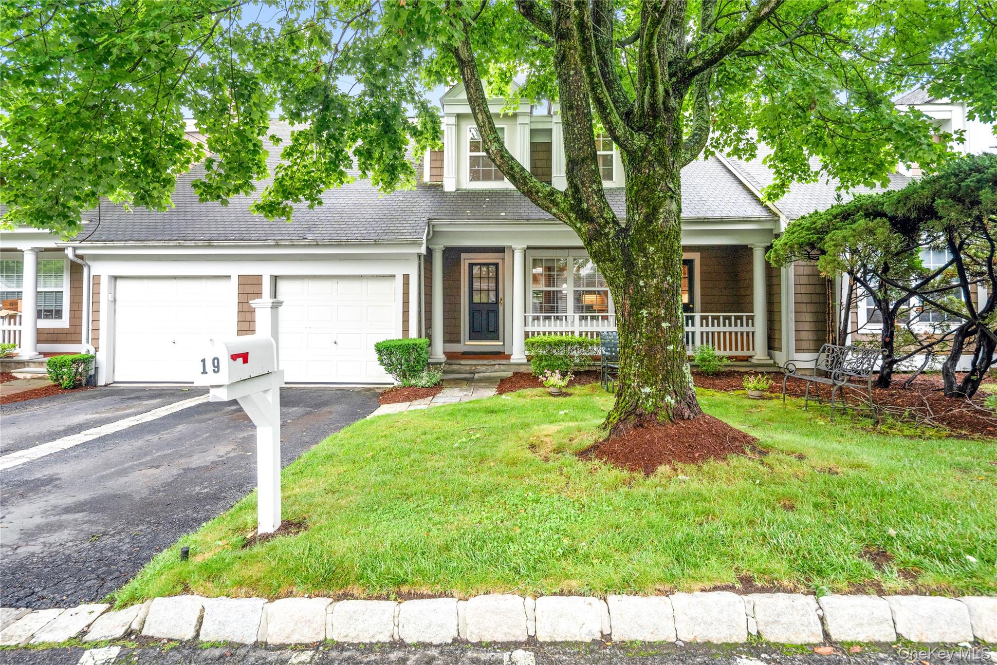 19 Winterberry Lane Property Photo 3