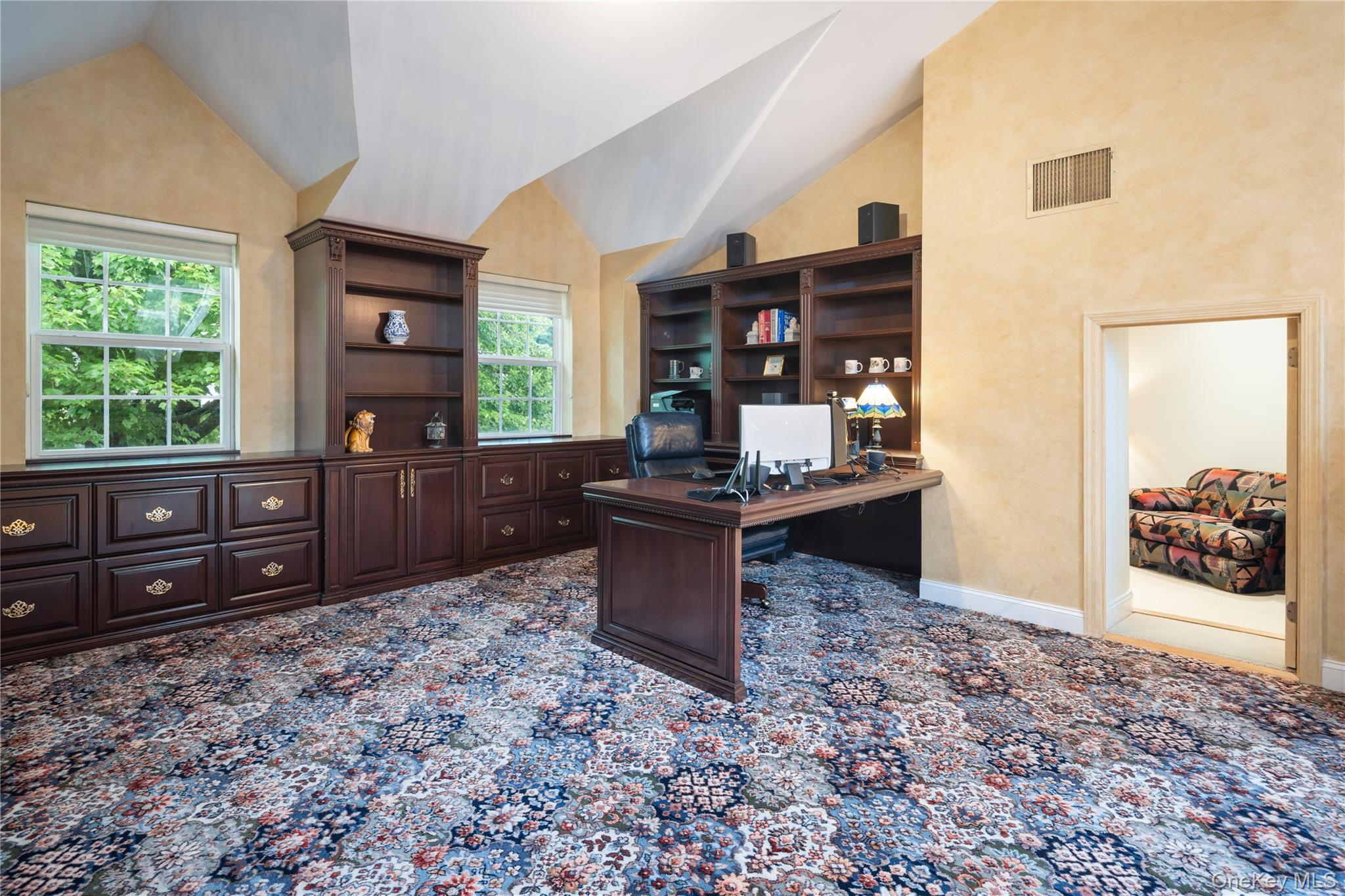 19 Winterberry Lane Property Photo 18