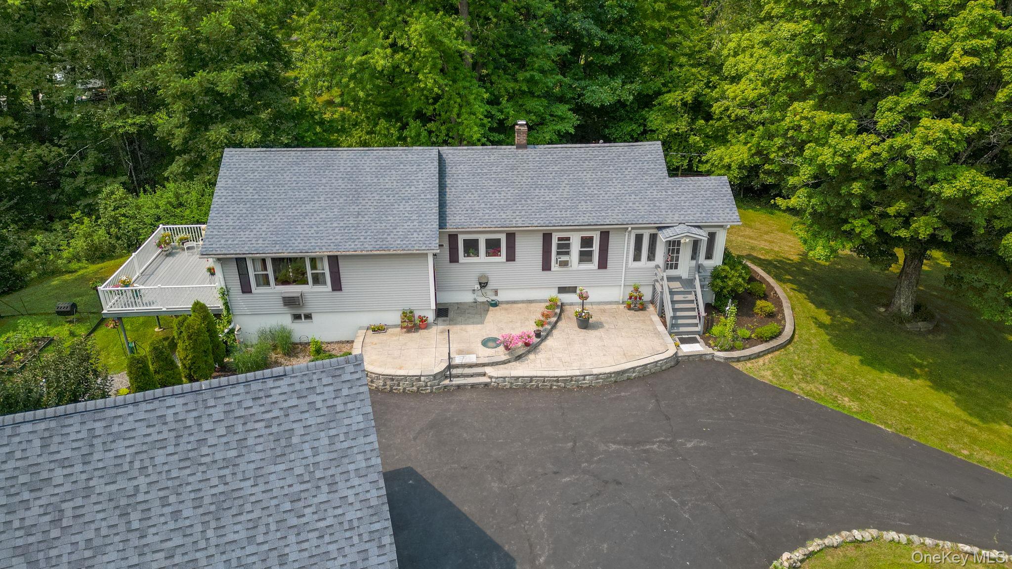 3253 State Route 52 Property Photo 2