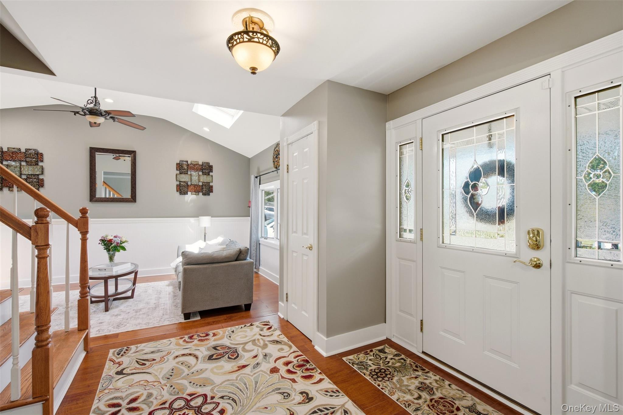 18 Executive Drive Property Photo 3