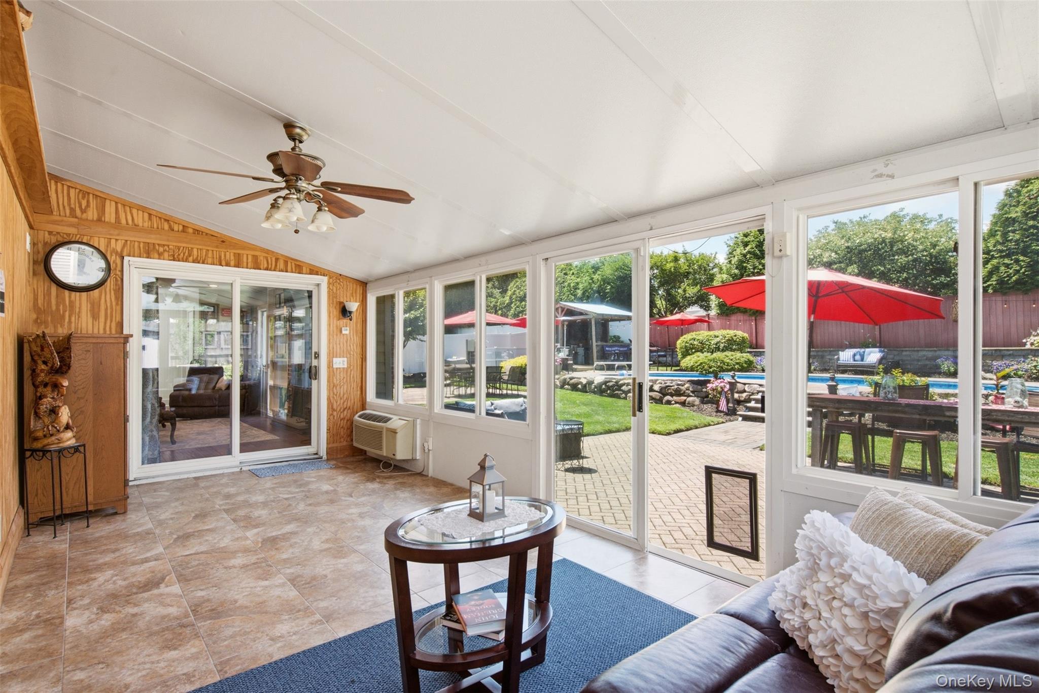 18 Executive Drive Property Photo 19