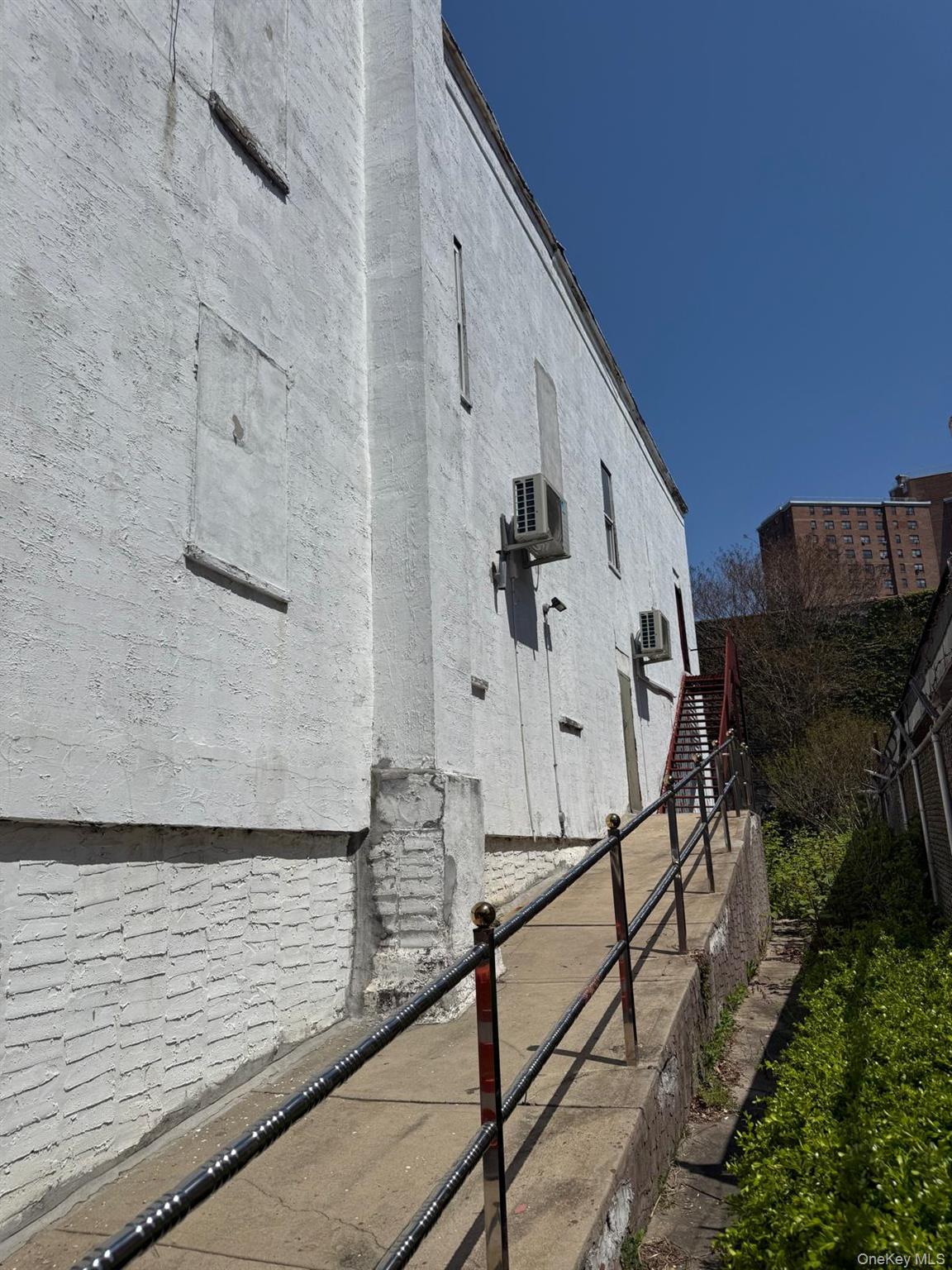 169 Chester Street Property Photo 2
