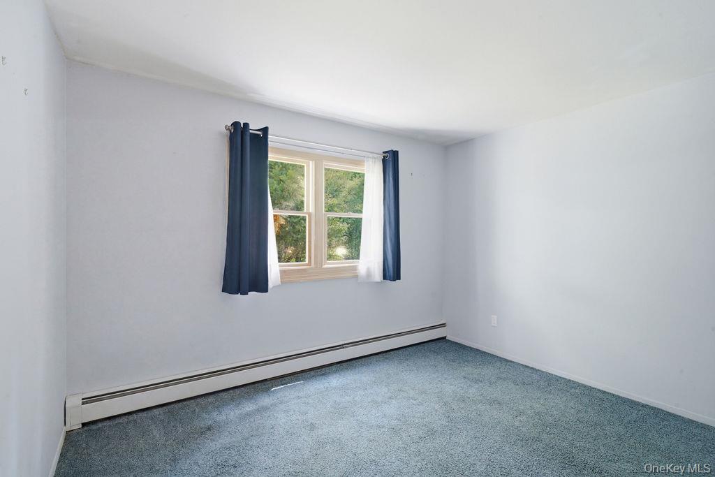 20 Oak Tree Drive Property Photo 18