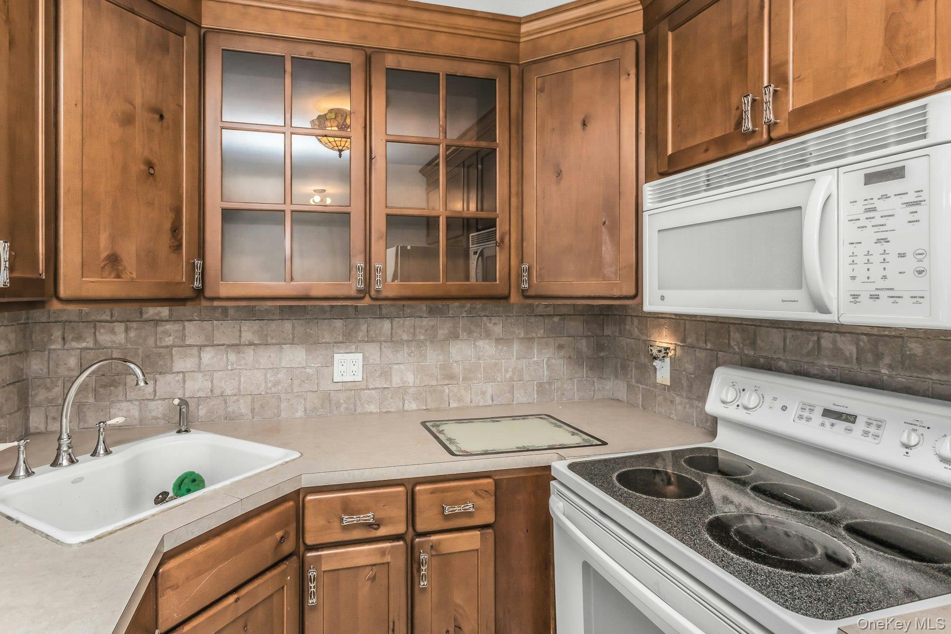 14 Prade Lane Property Photo 2