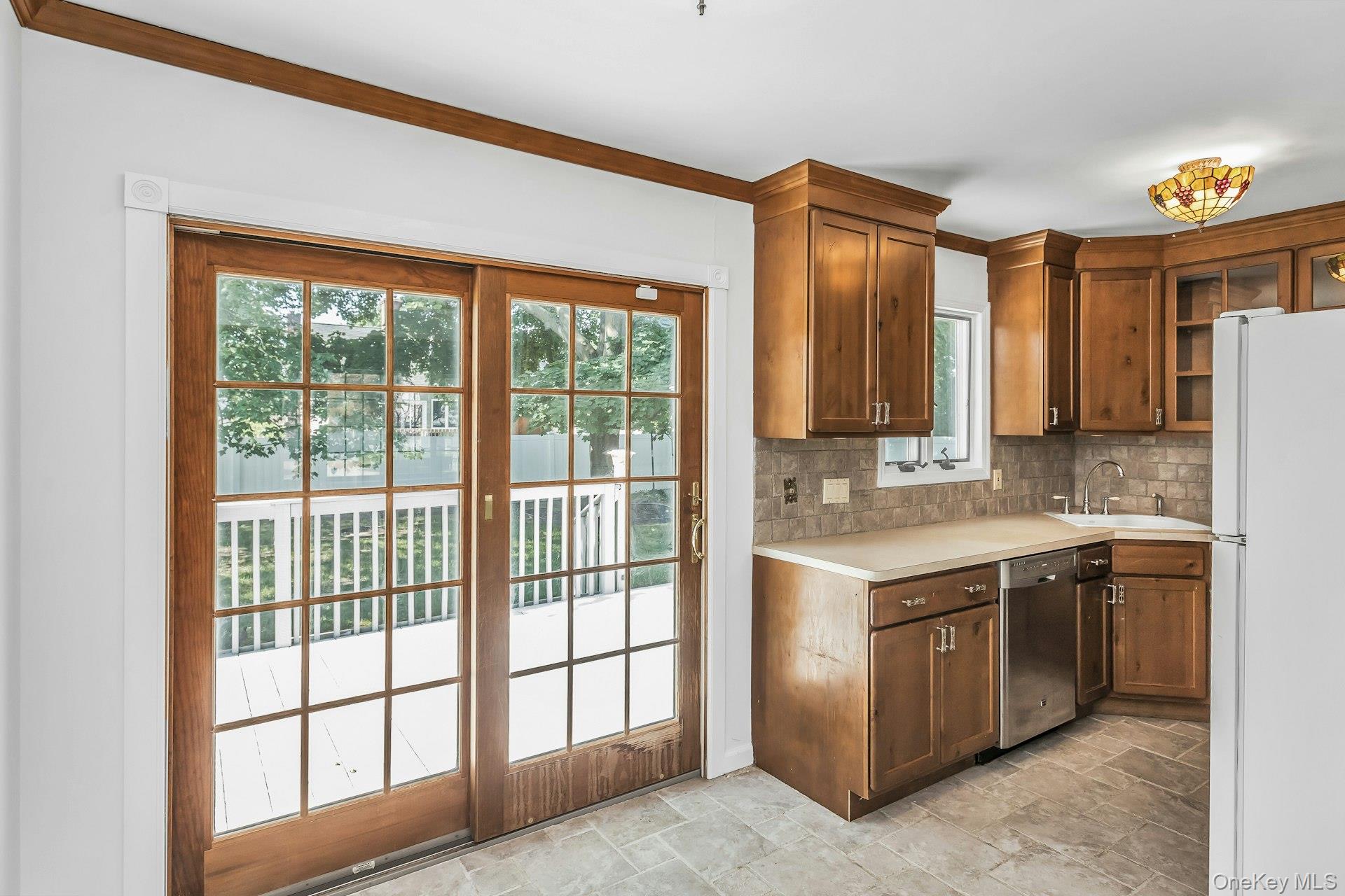 14 Prade Lane Property Photo 3