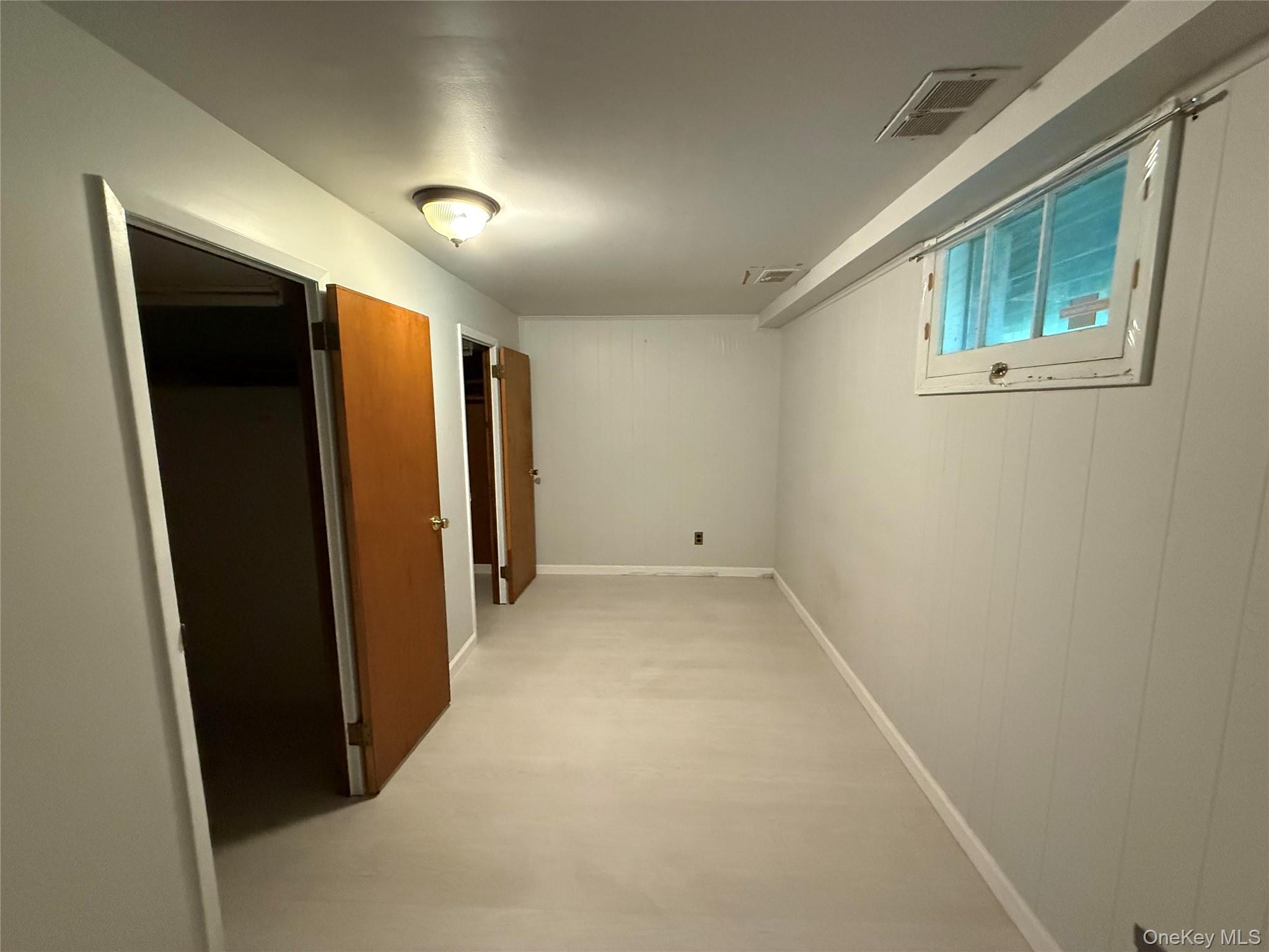 58 Quakerbridge Road Property Photo 9