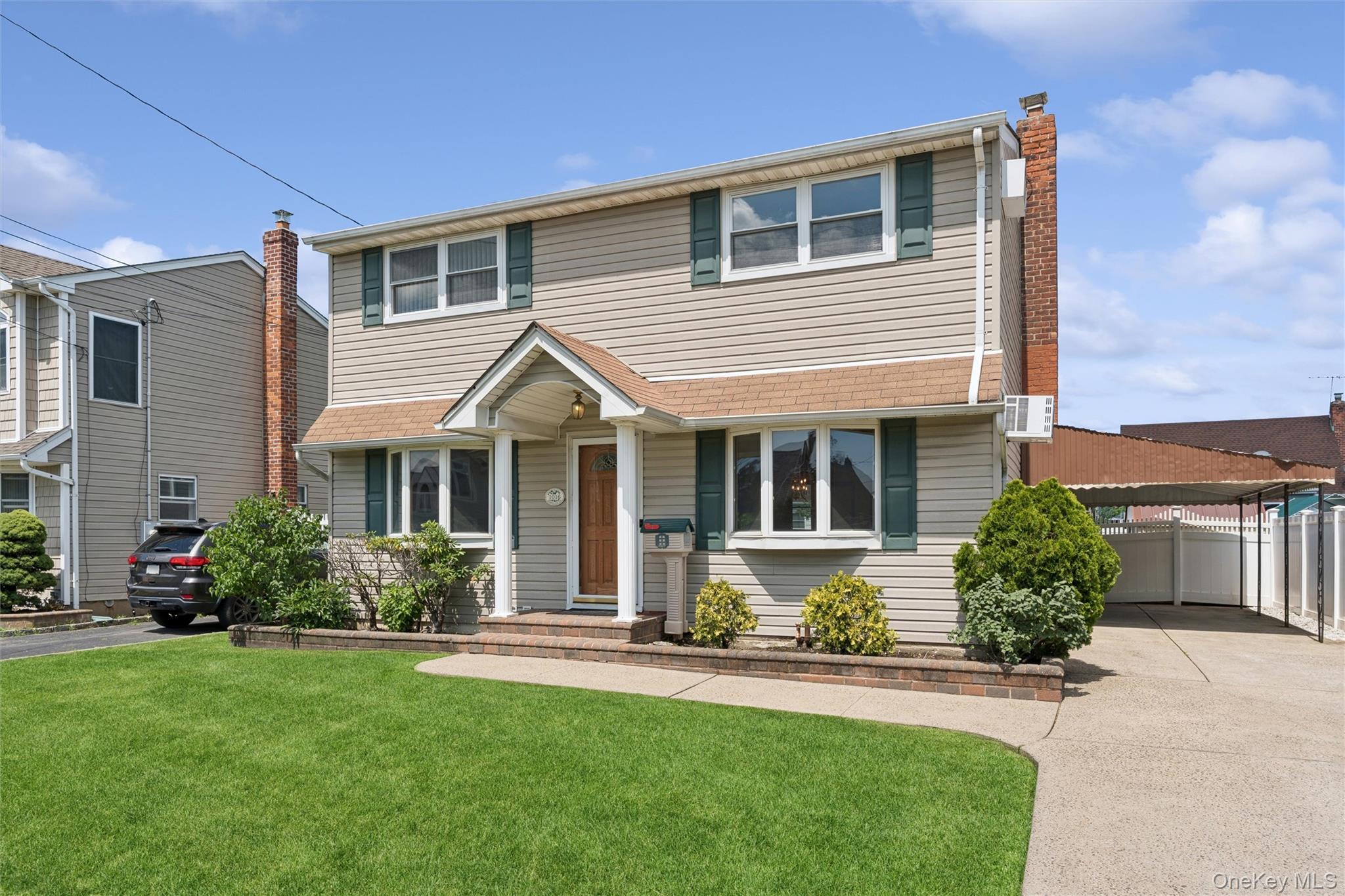 1016 Washington Avenue Property Photo 2