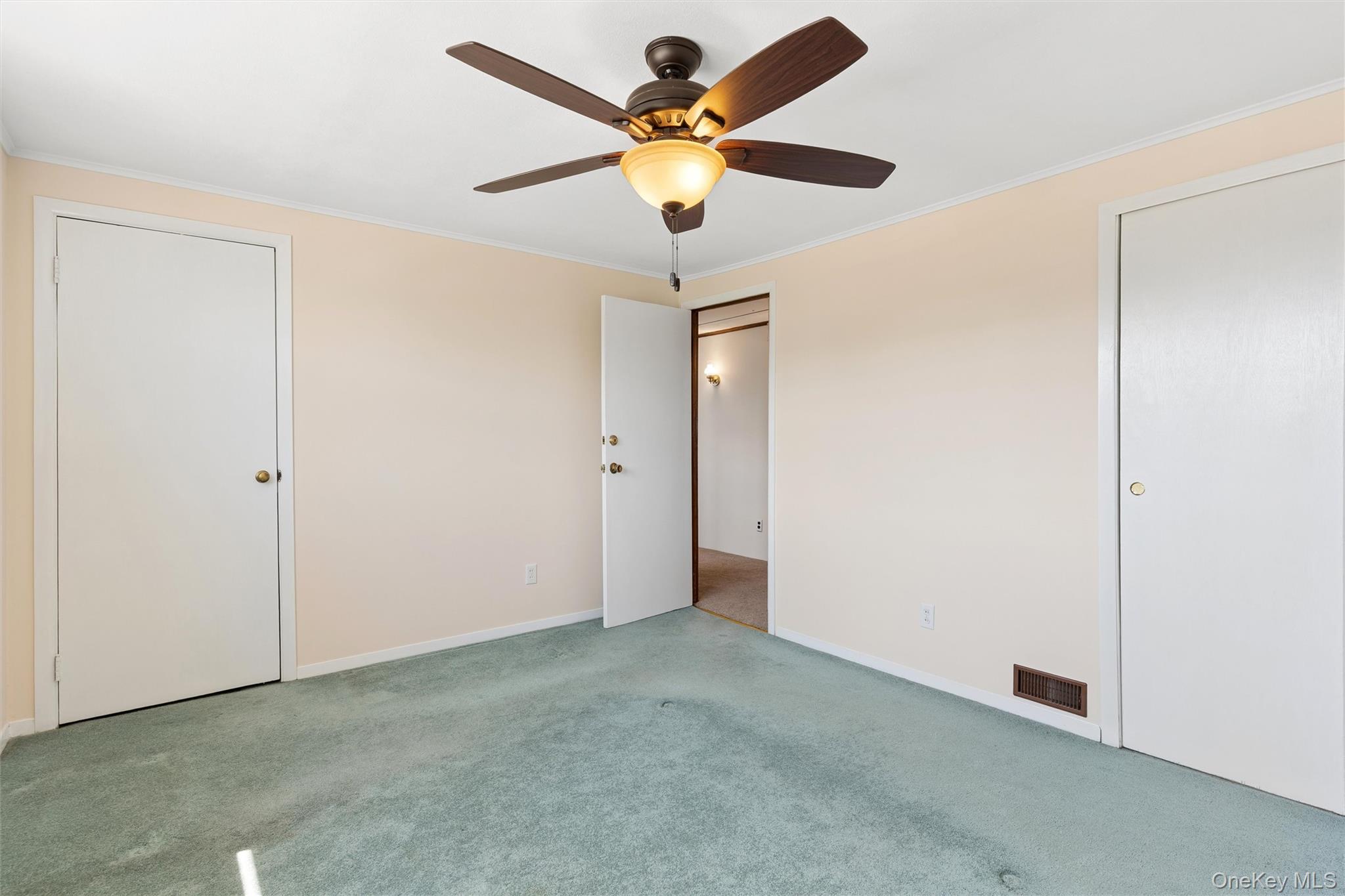 1016 Washington Avenue Property Photo 23