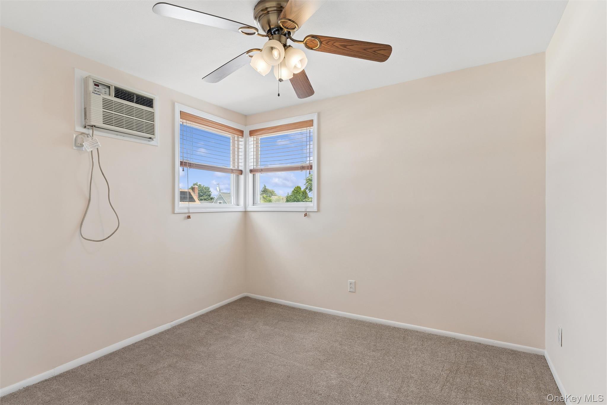 1016 Washington Avenue Property Photo 24