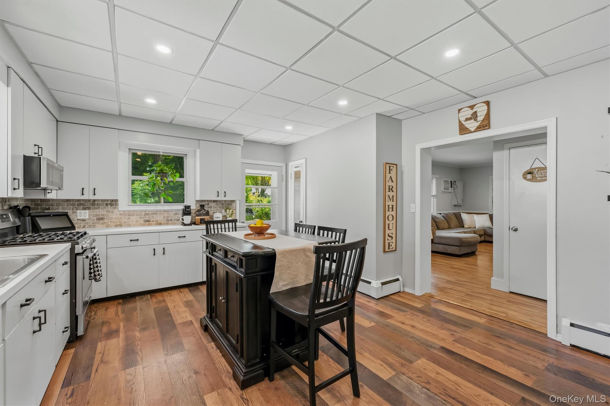 28 Mahopac Avenue Property Photo 7