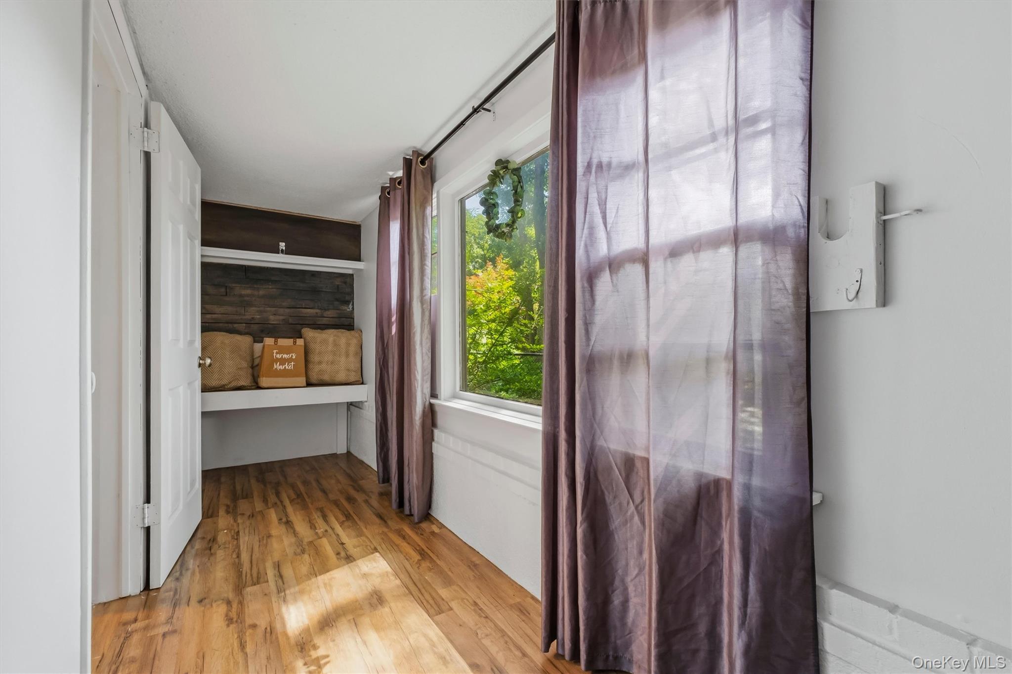 28 Mahopac Avenue Property Photo 12