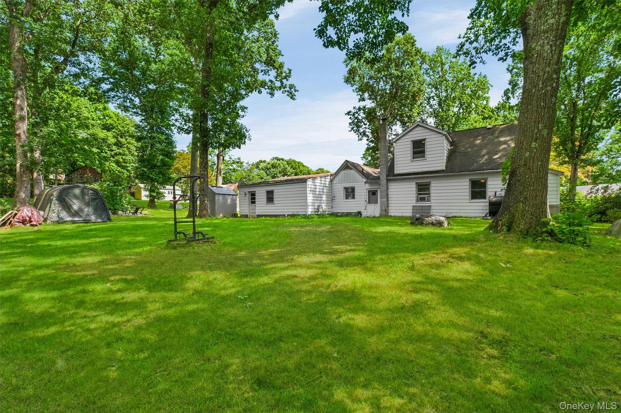 28 Mahopac Avenue Property Photo 19
