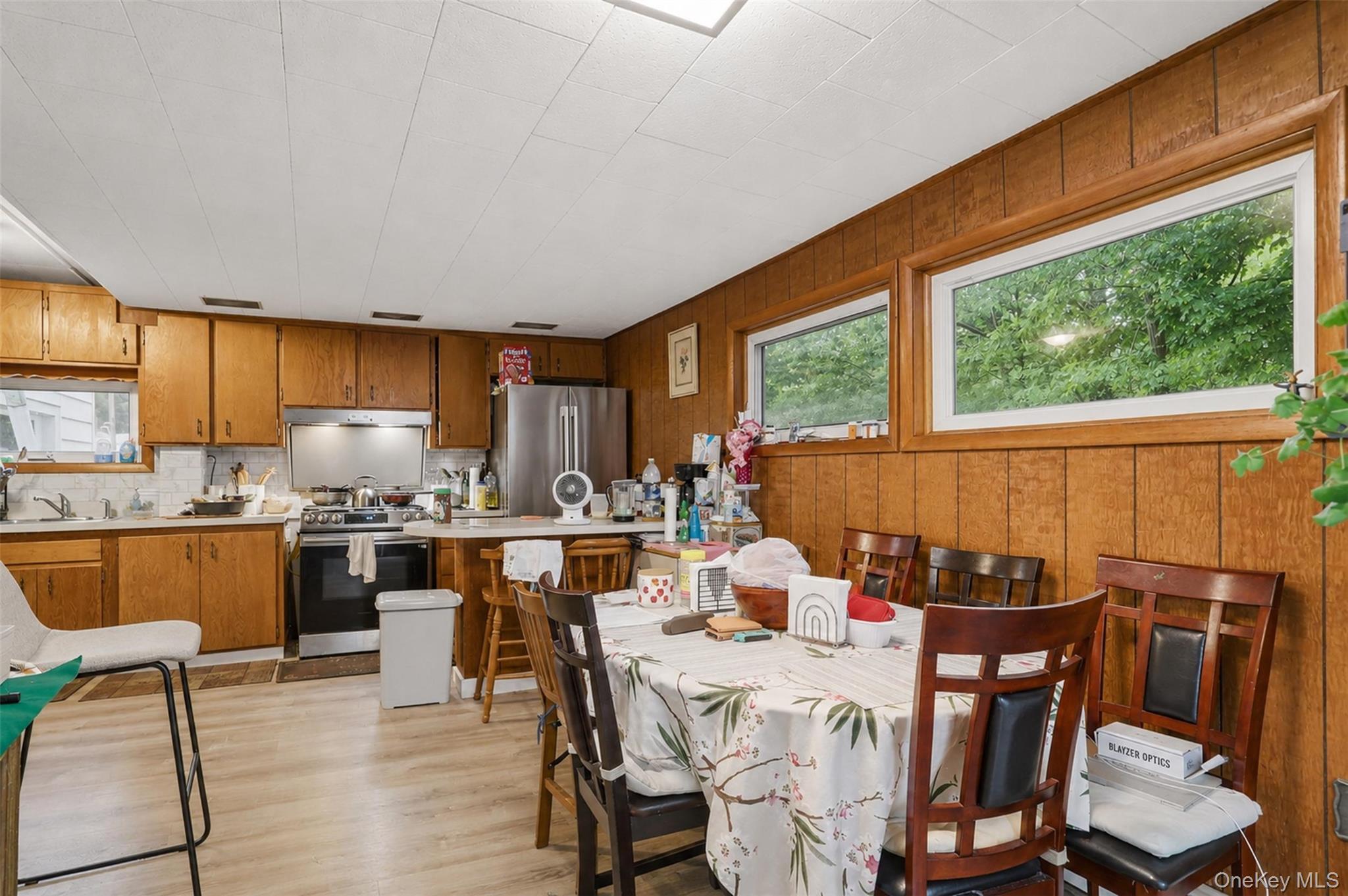 5 Kaempfer Lane Property Photo 15