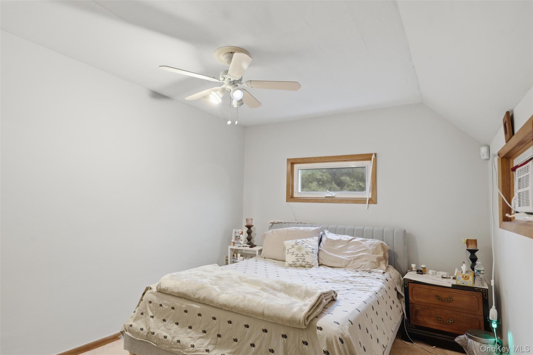 5 Kaempfer Lane Property Photo 19