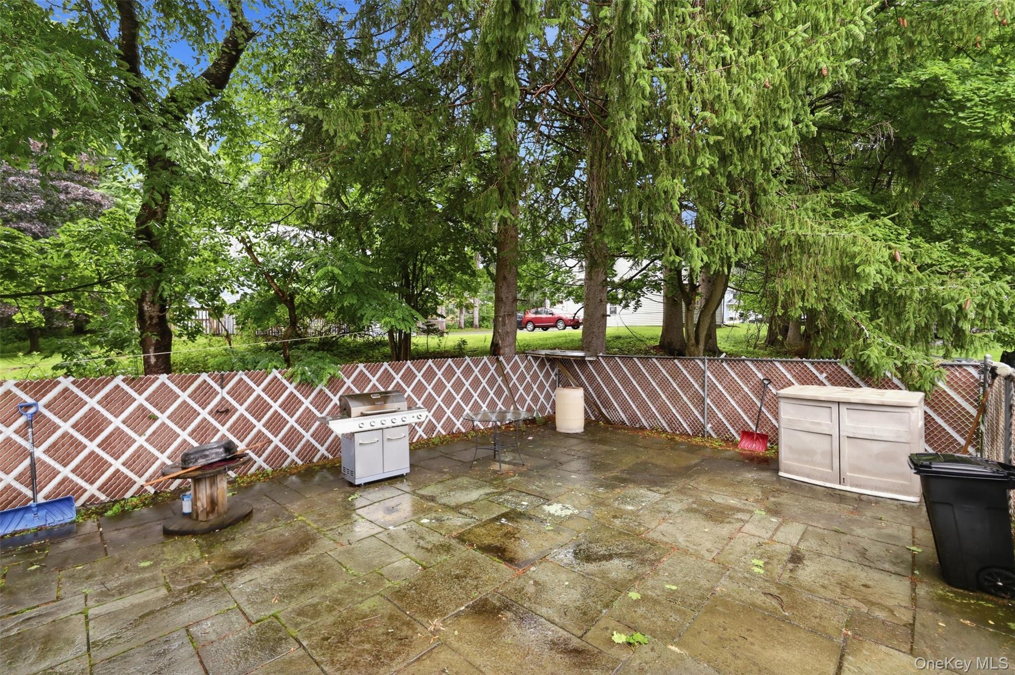 5 Kaempfer Lane Property Photo 27