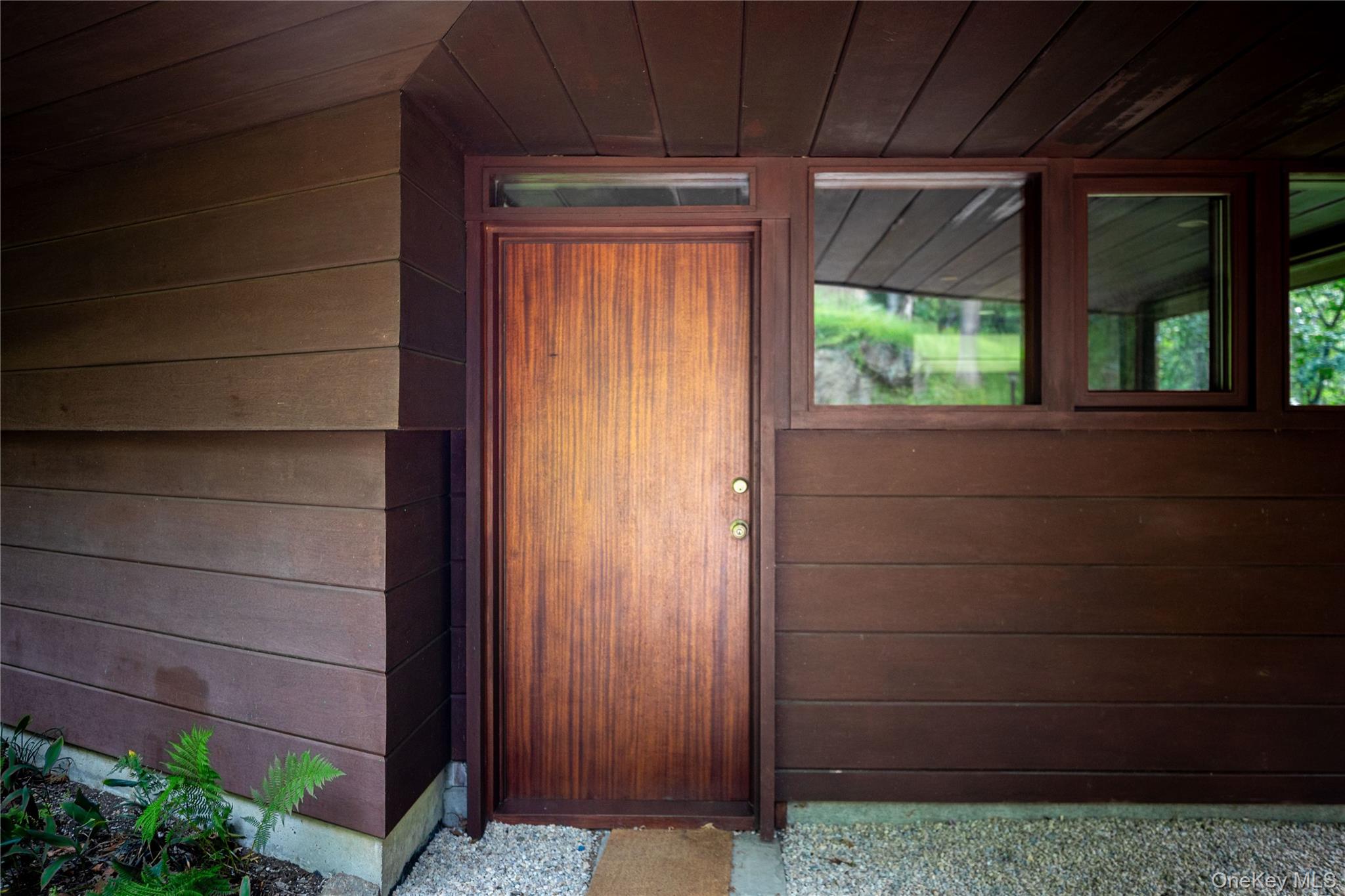 1306 Grants Lane Property Photo 8