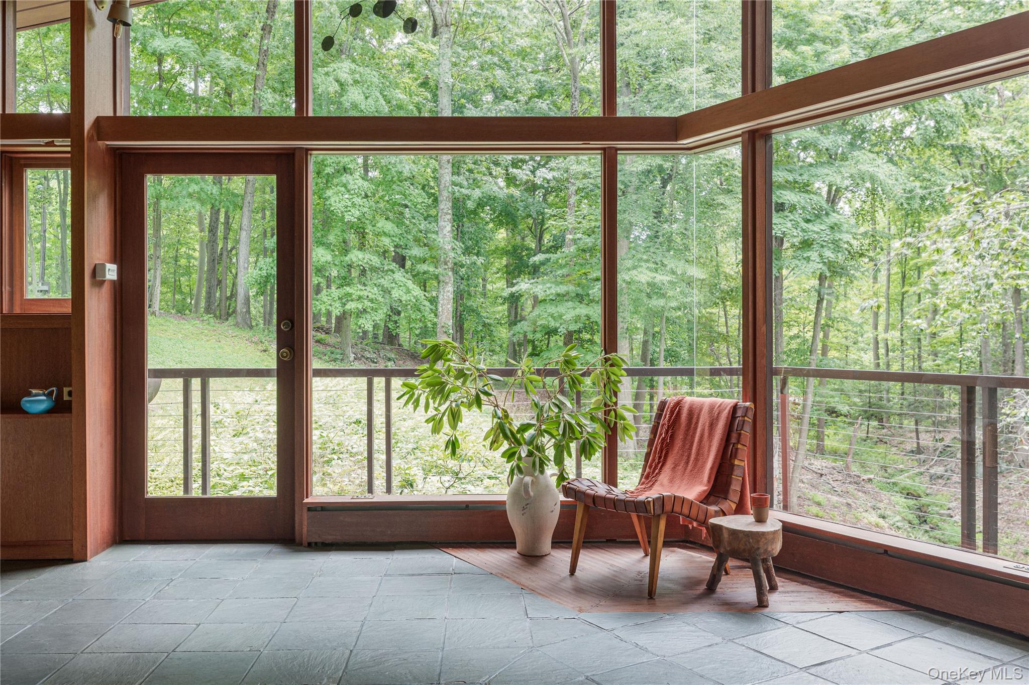 1306 Grants Lane Property Photo 14
