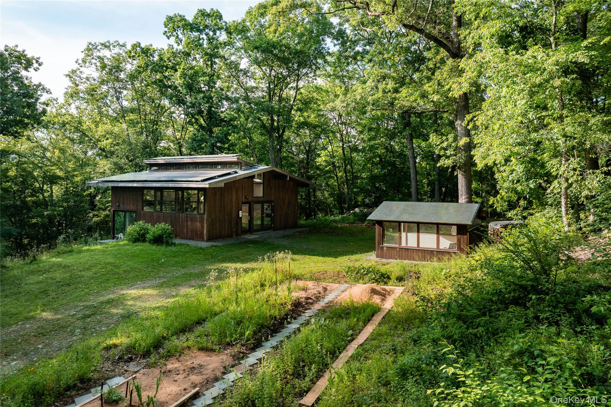 1306 Grants Lane Property Photo 28