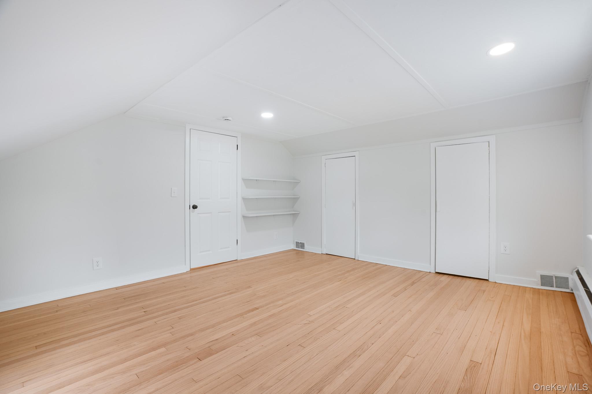3 Pond Road Property Photo 16